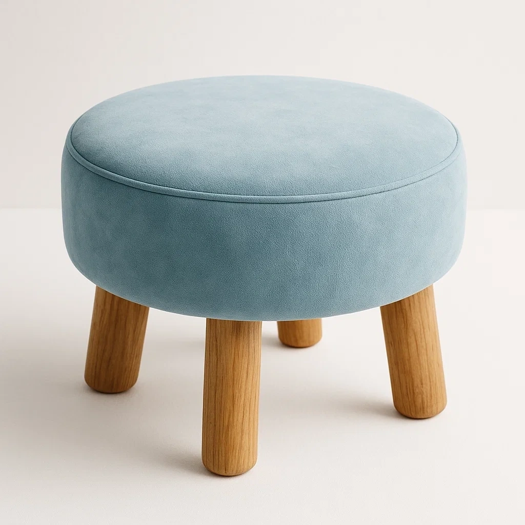 Taburete con cojín redondo de terciopelo azul con patas de roble