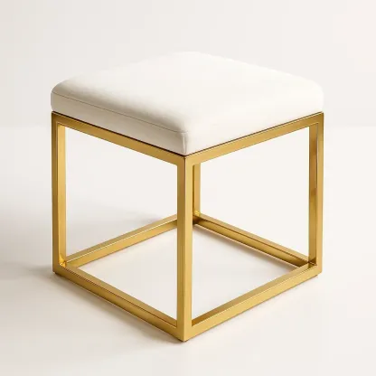 Taburete con cojín con estructura de acero dorado y asiento en poliéster blanco