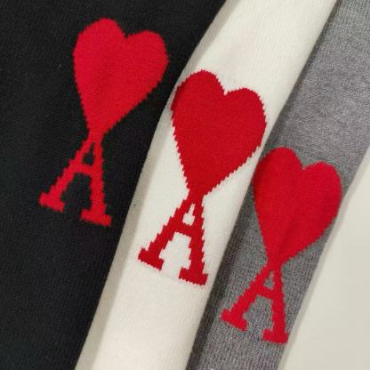 New classic embroidered V-neck cardigan sweater