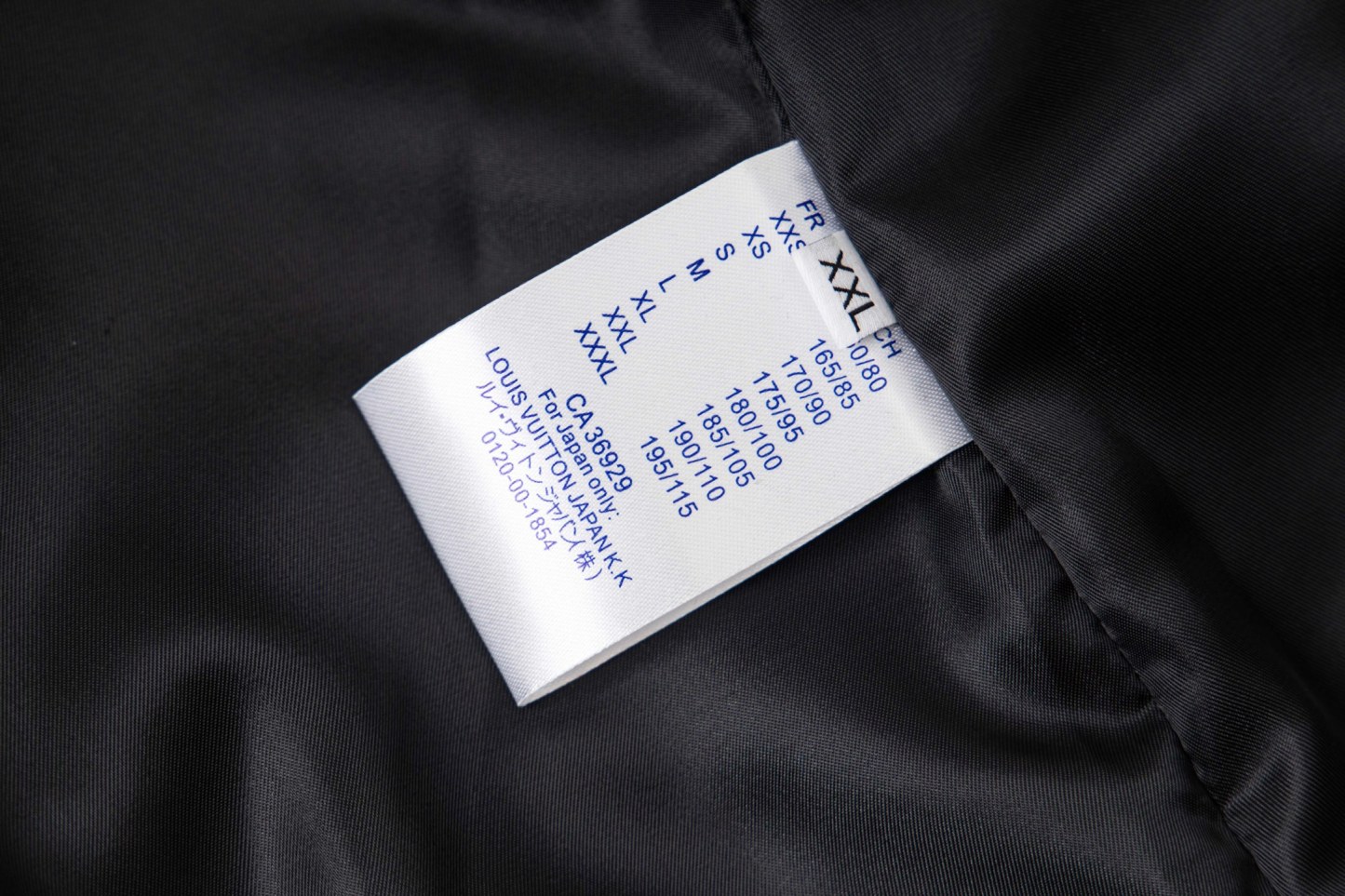 Hot Diamond Long Sleeved Denim Jackets