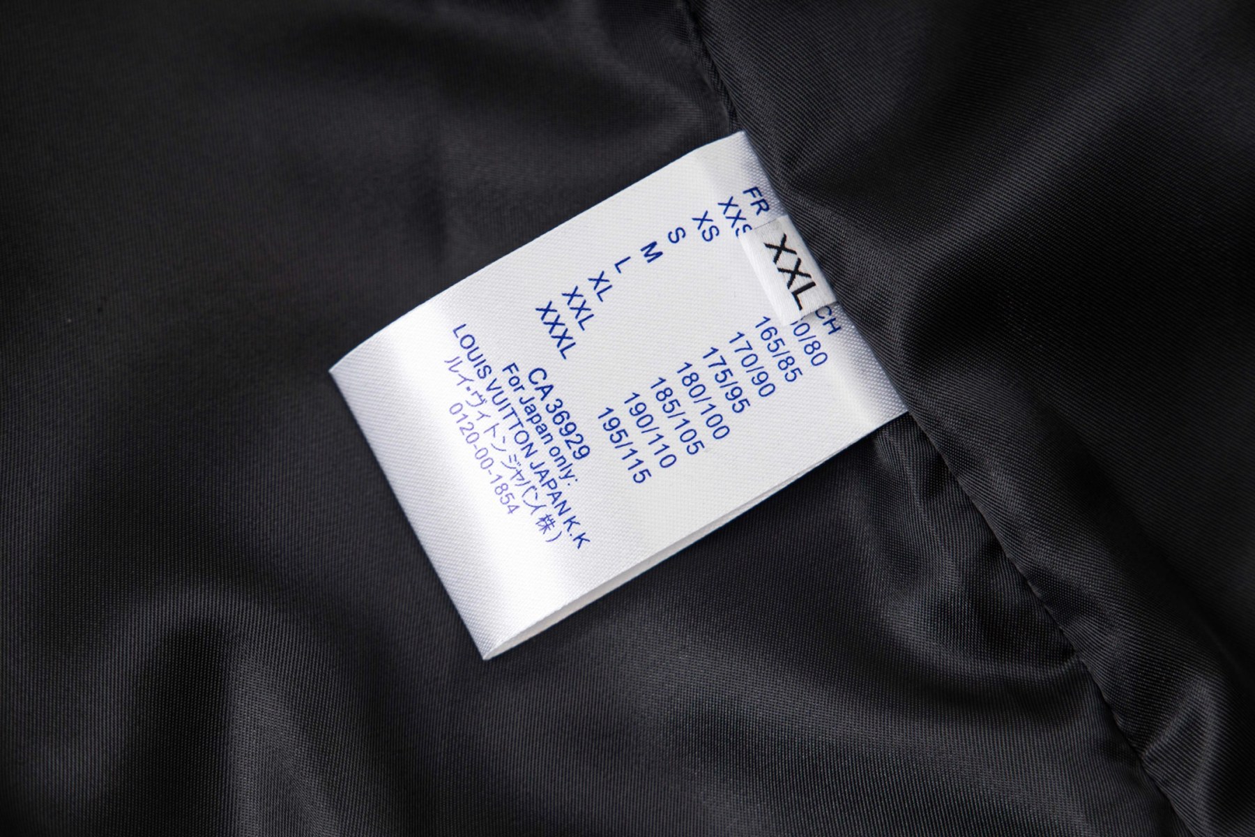 Hot Diamond Long Sleeved Denim Jackets