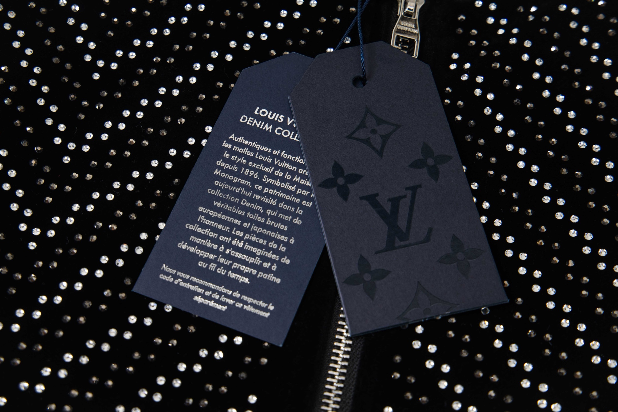 Hot Diamond Long Sleeved Denim Jackets