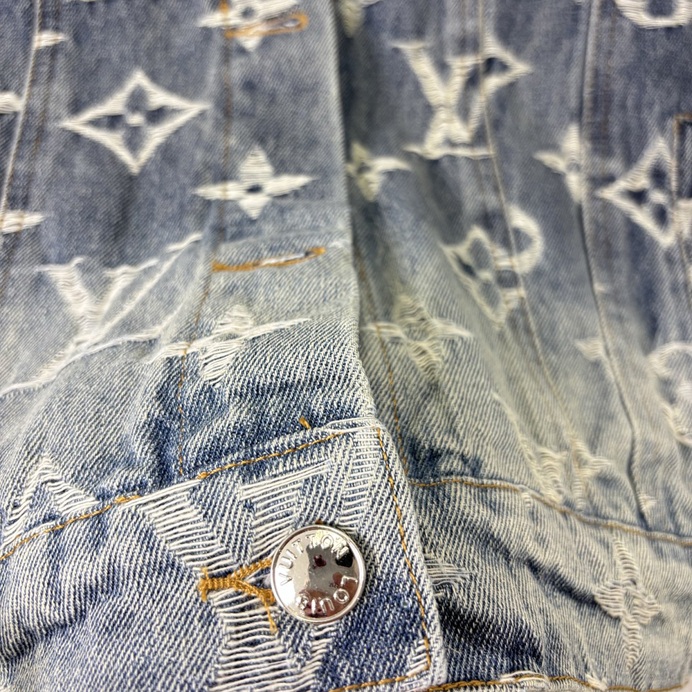 Embroidered Long Sleeved Denim Jackets