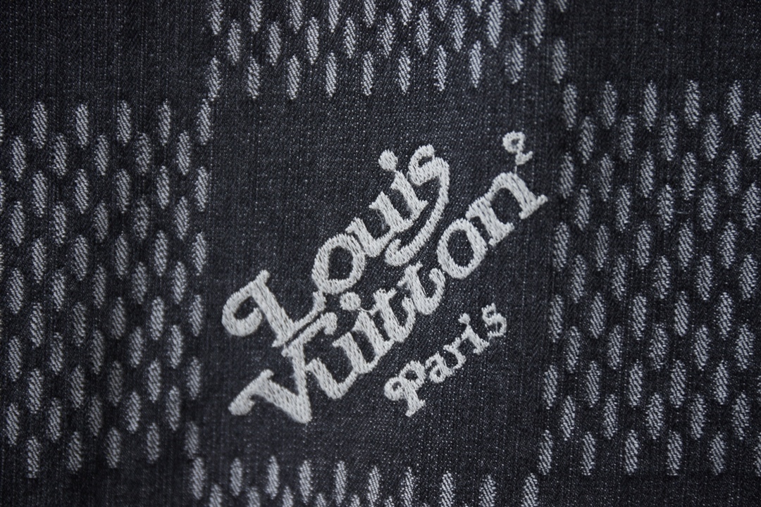 Checkerboard Print Long Sleeved Denim Jackets