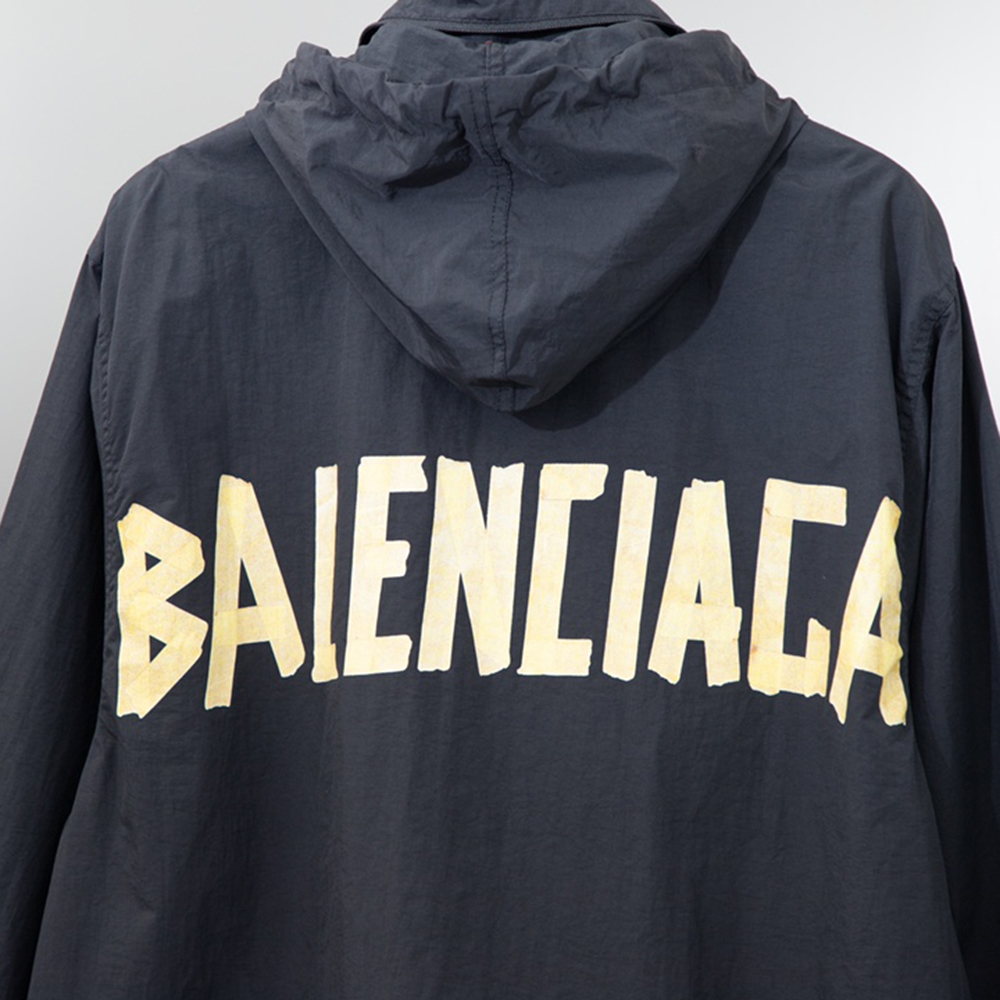 Classic Letter Print Long Sleeved Jackets