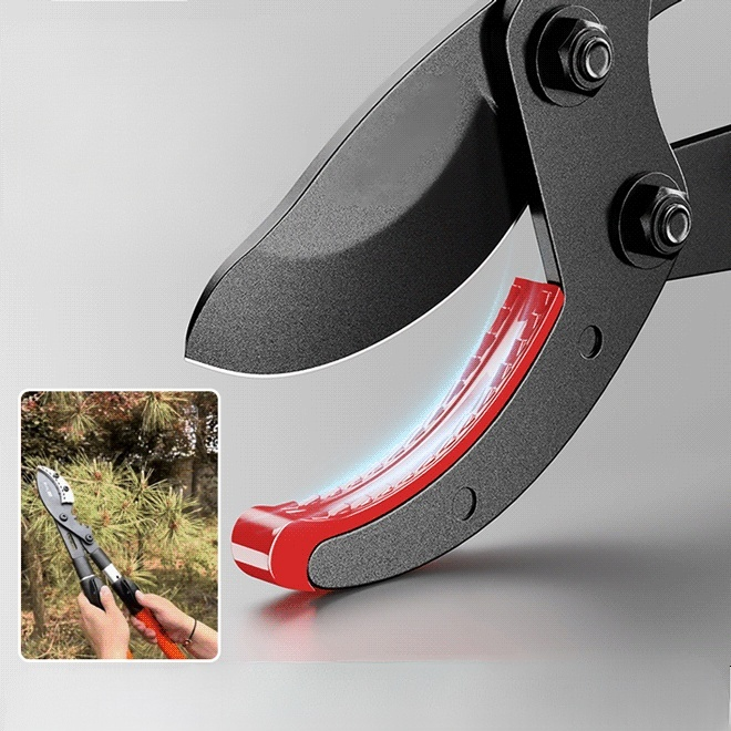 Teleskopische Astschere mit extra breiter Schneide