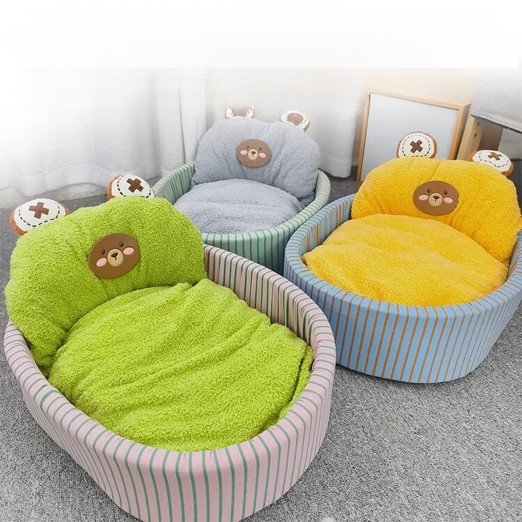 Kleine Hundezwinger und Katzenzwinger