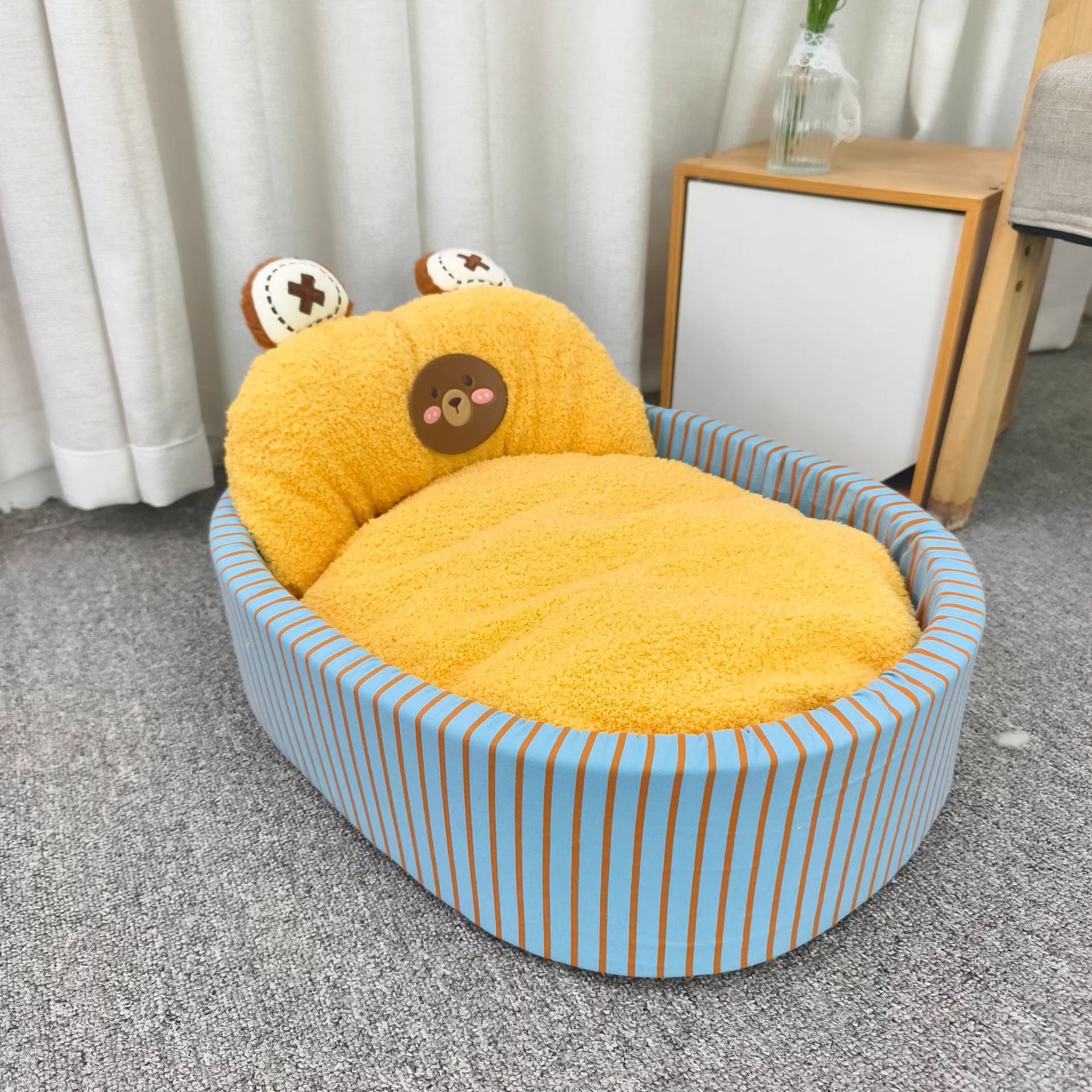 Kleine Hundezwinger und Katzenzwinger