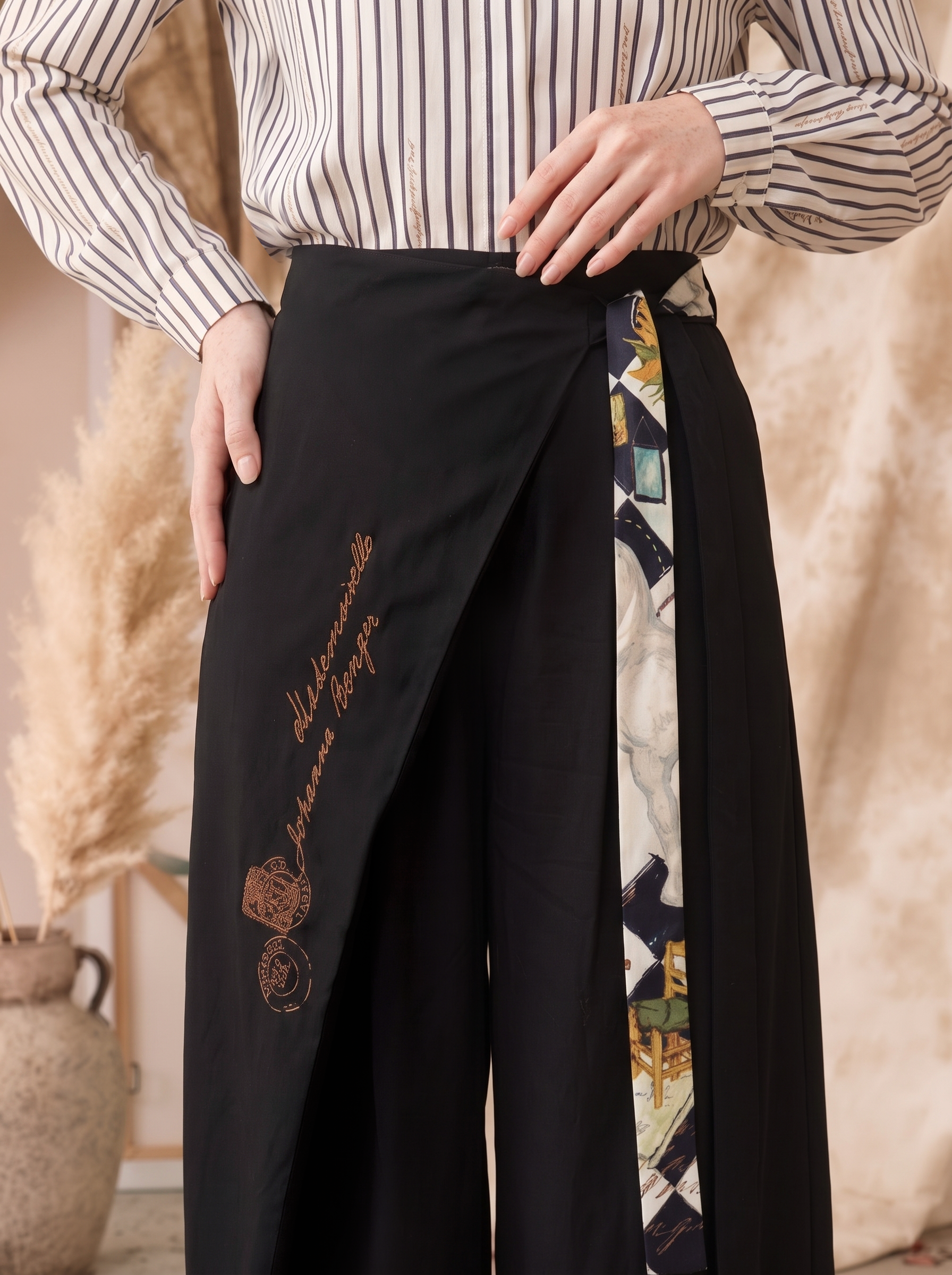 Scarf-Tie Bermuda Shorts-LYONSENS