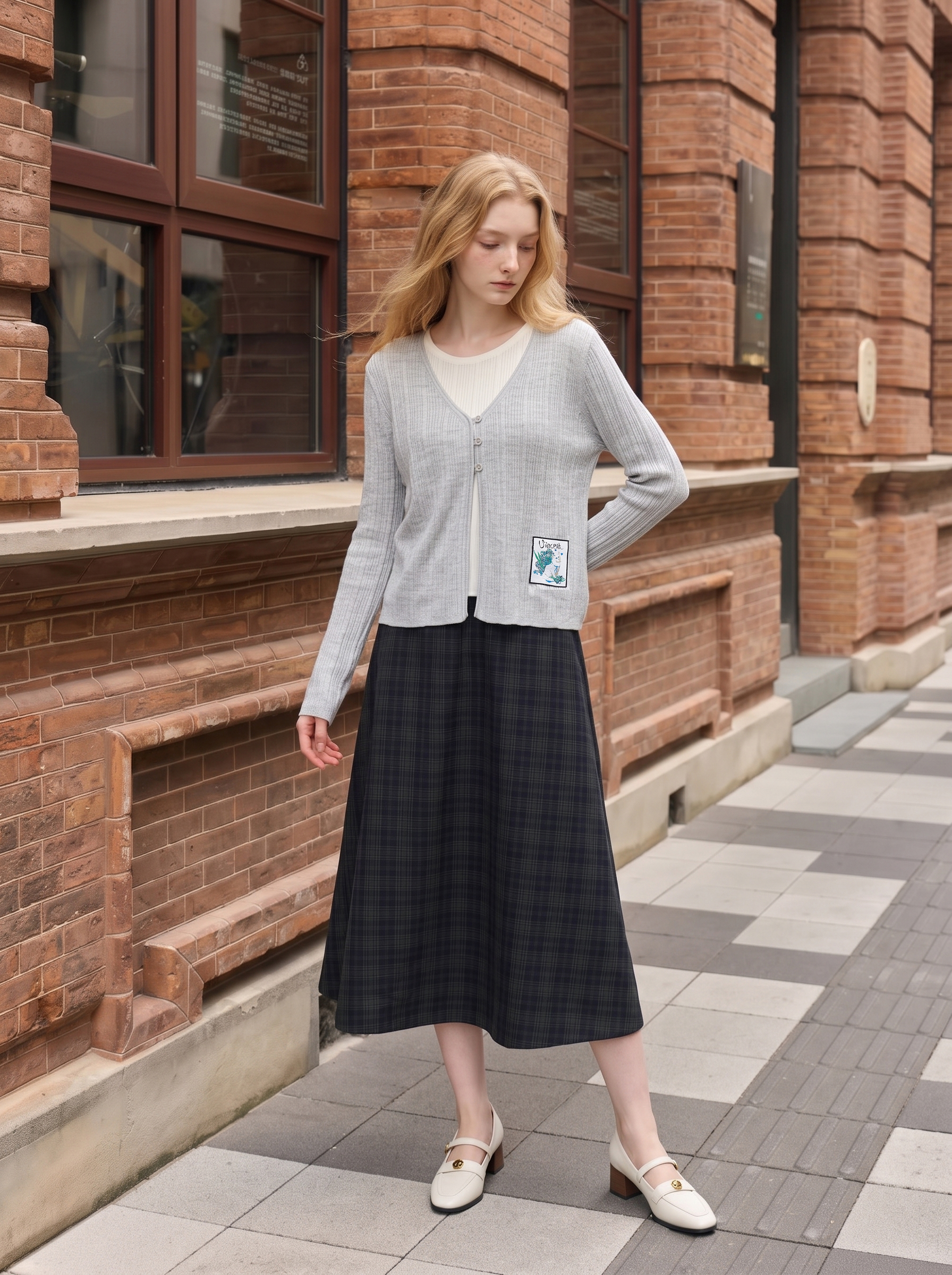 Relaxed-fit basic knit sweater-LYONSENS