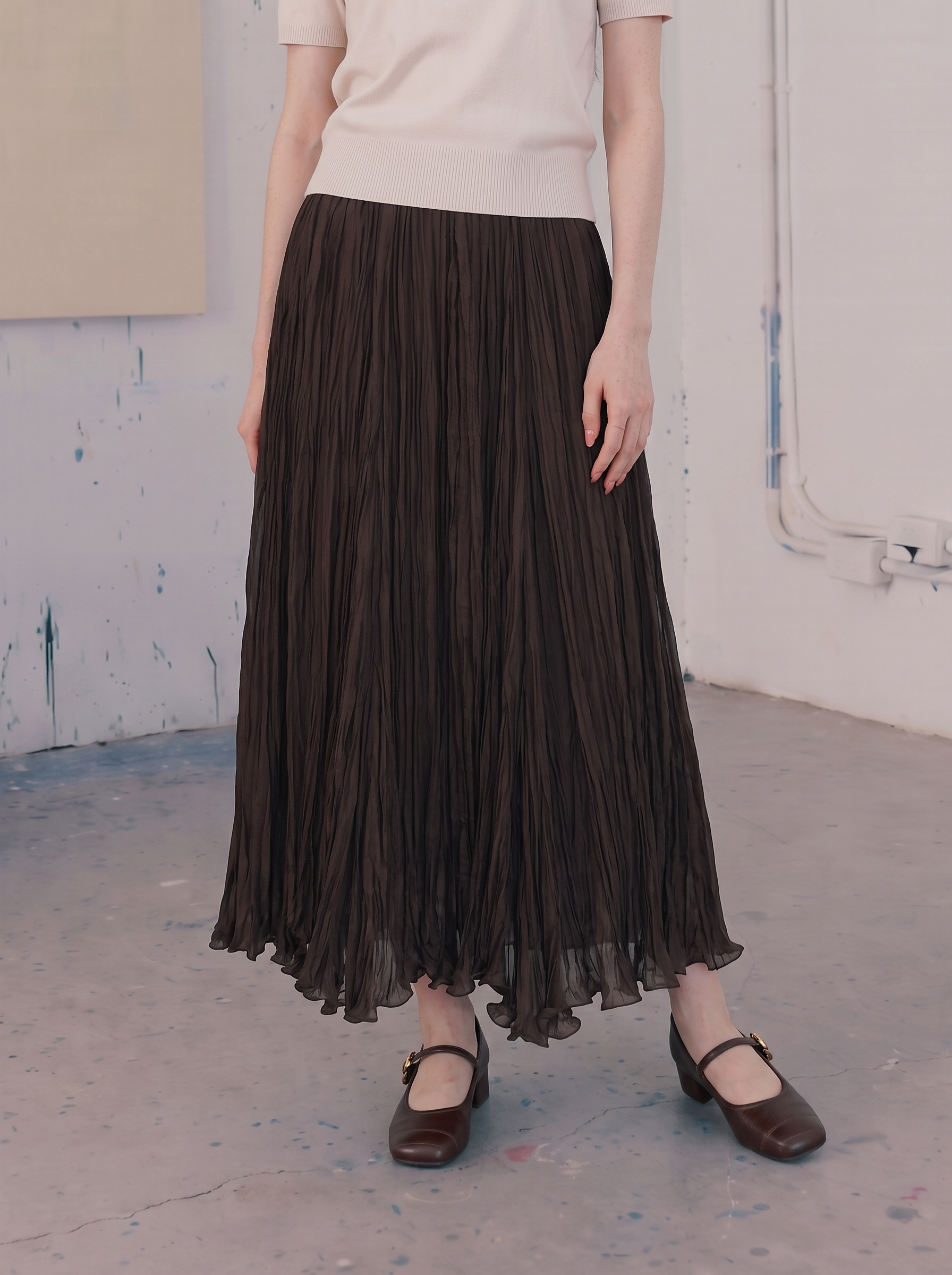 Vintage-style midi skirt with a fluid drape-LYONSENS