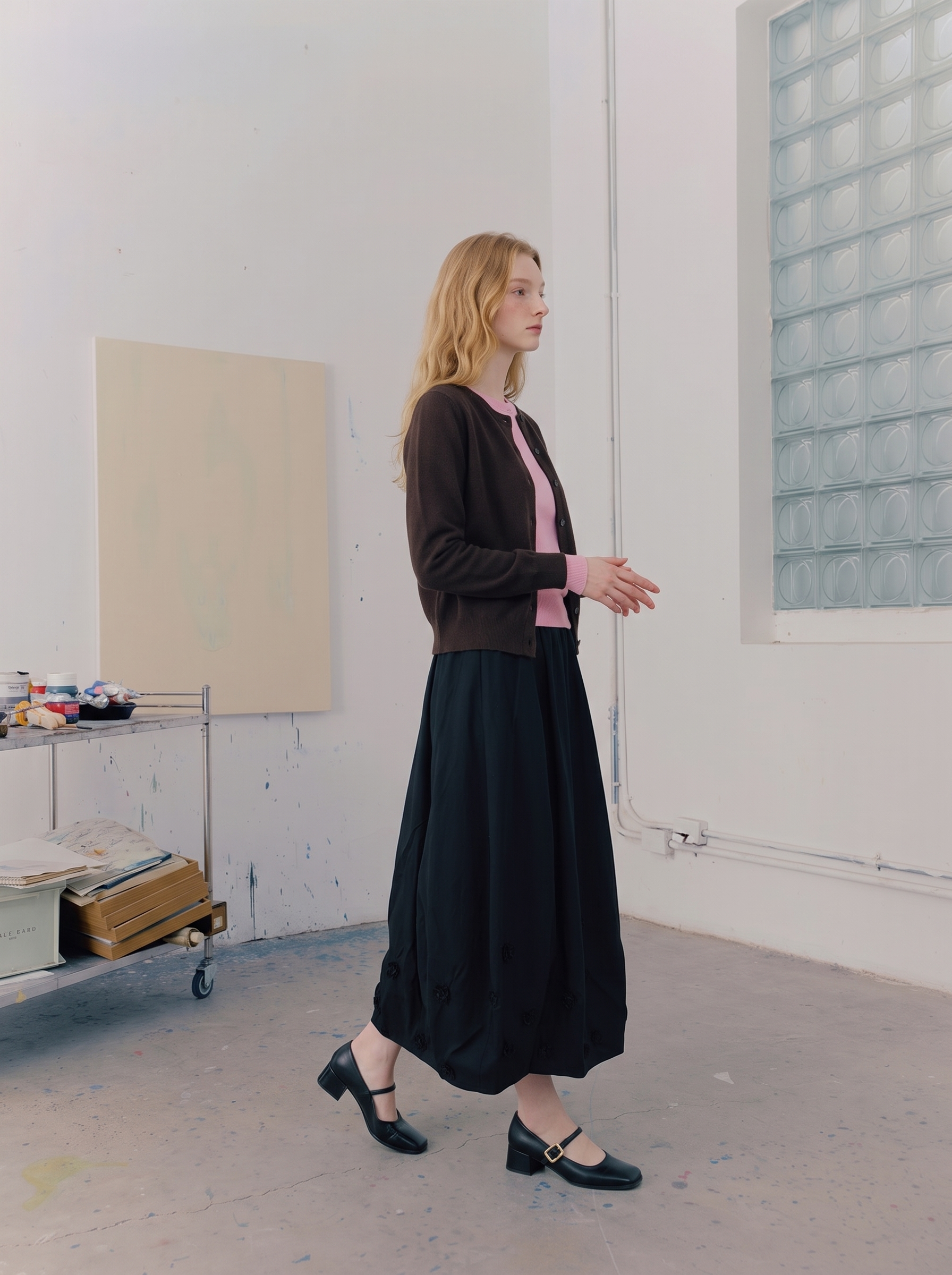 Minimalist cropped long-sleeve knit sweater-LYONSENS