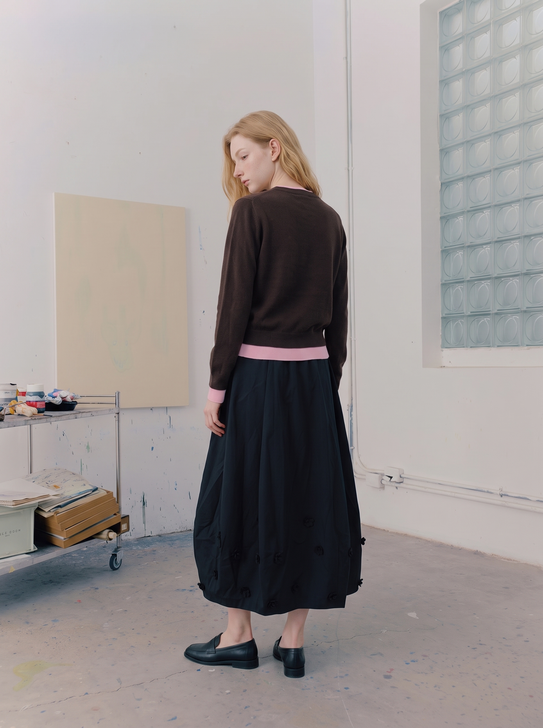 Minimalist cropped long-sleeve knit sweater-LYONSENS