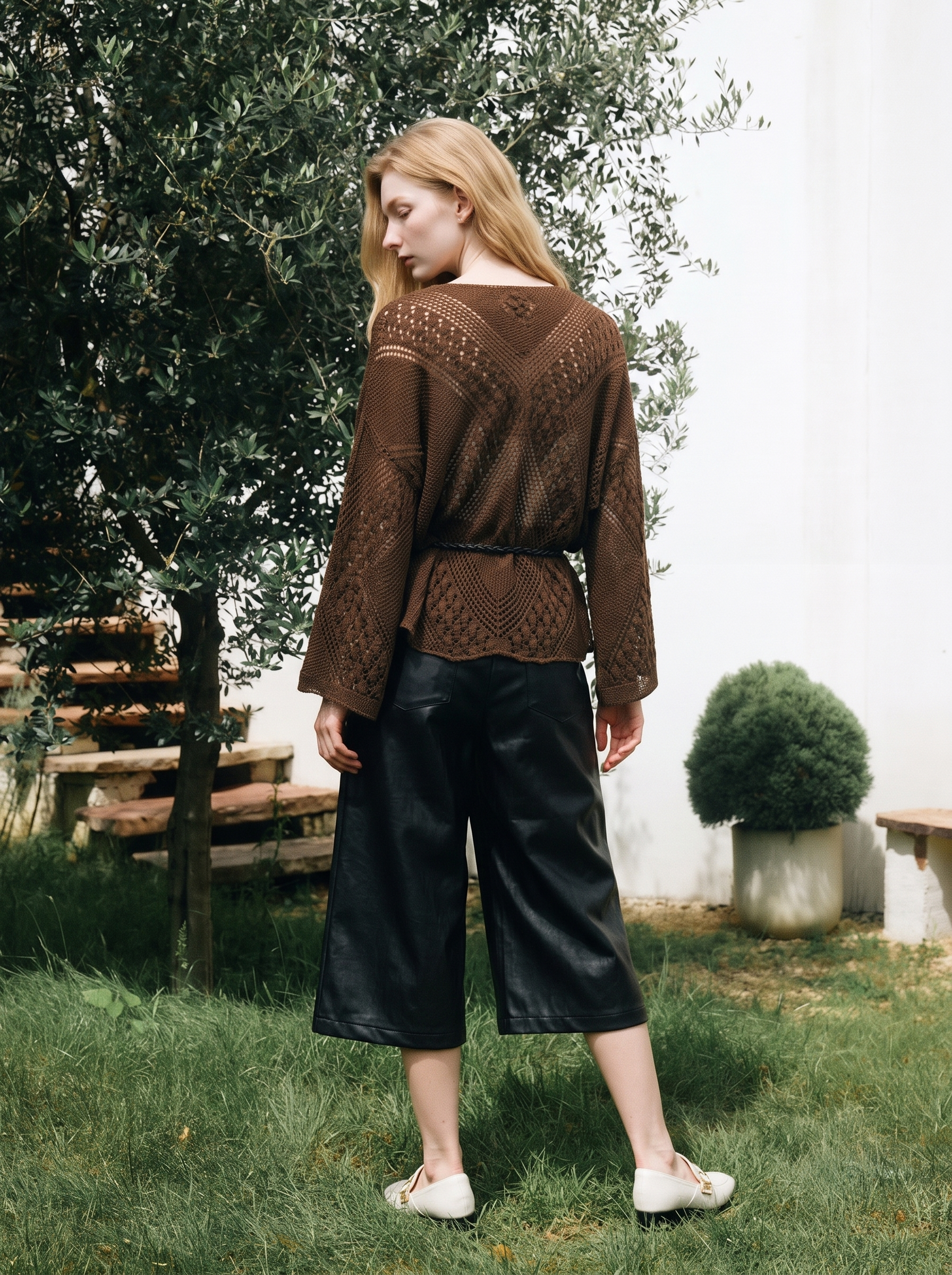 Vintage-style openwork long-sleeve knit sweater-LYONSENS