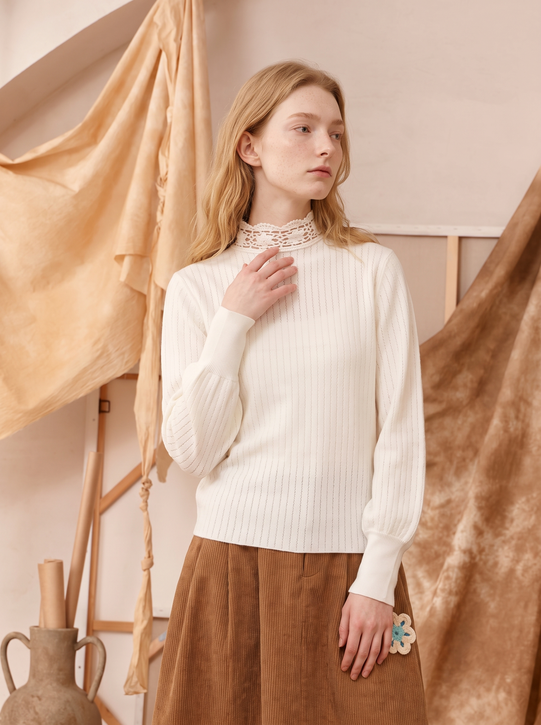 Textured Jacquard Minimal Cropped Wool Knit Top-LYONSENS