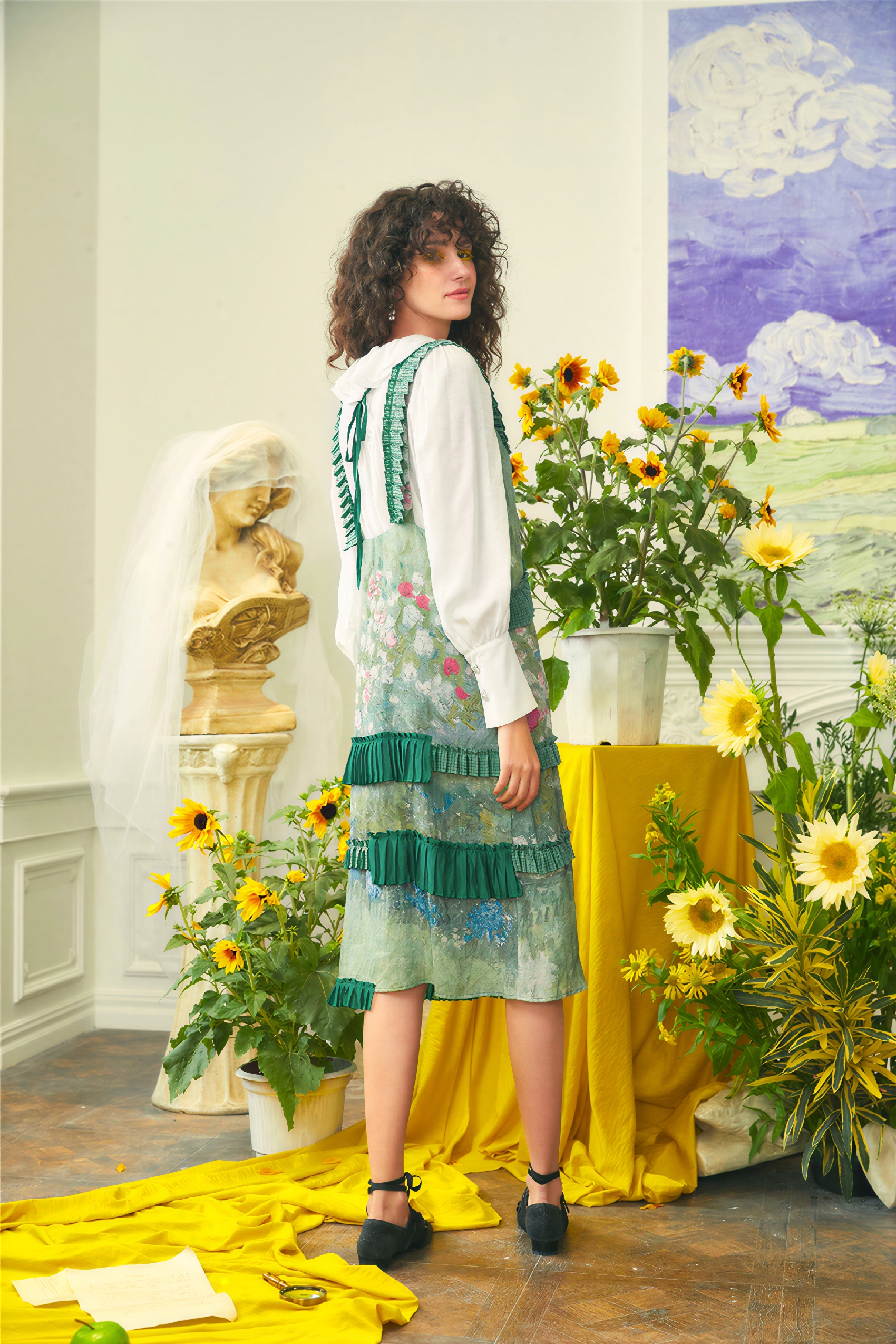 Van Gogh-Inspired Pleated Patchwork Print Sleeveless Dress