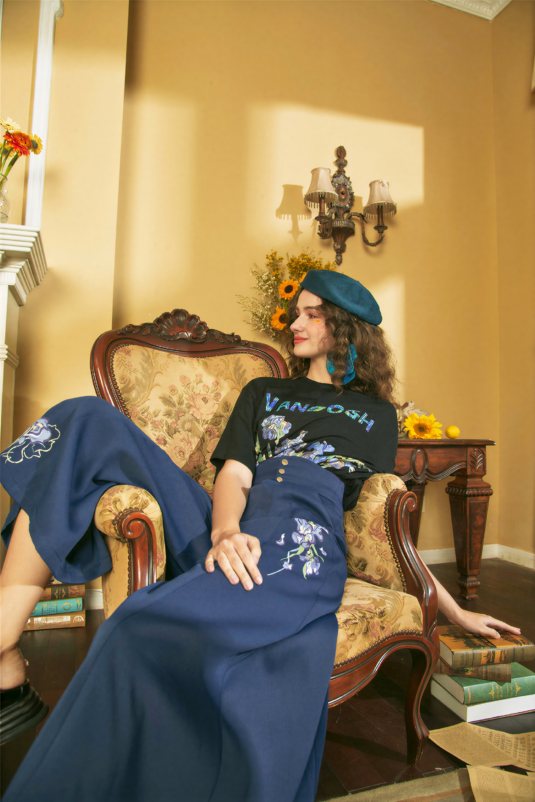 Van Gogh-Inspired Applique Print Cotton T-Shirt | LYONSENS Women's Fashion