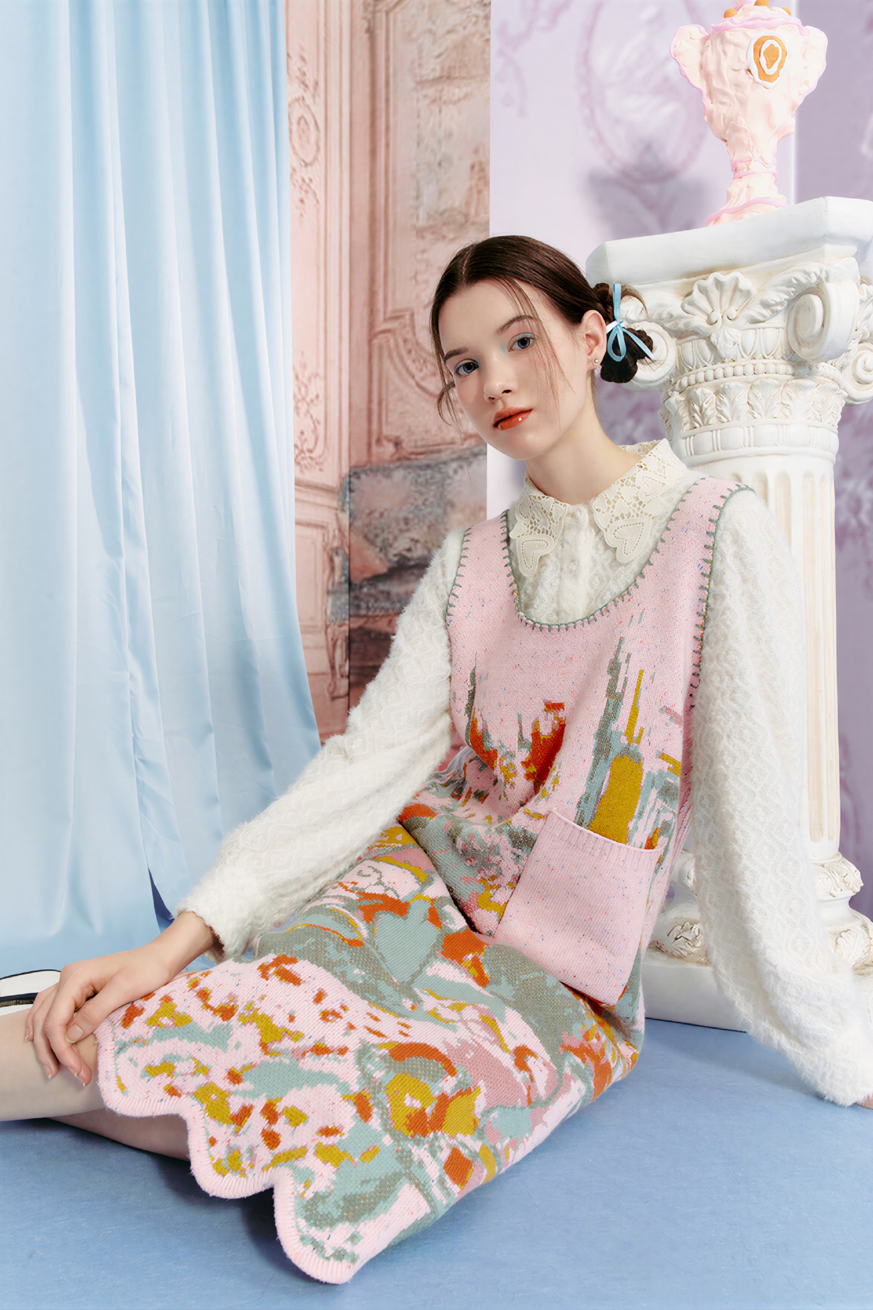 Pink sleeveless knitted sweater dress