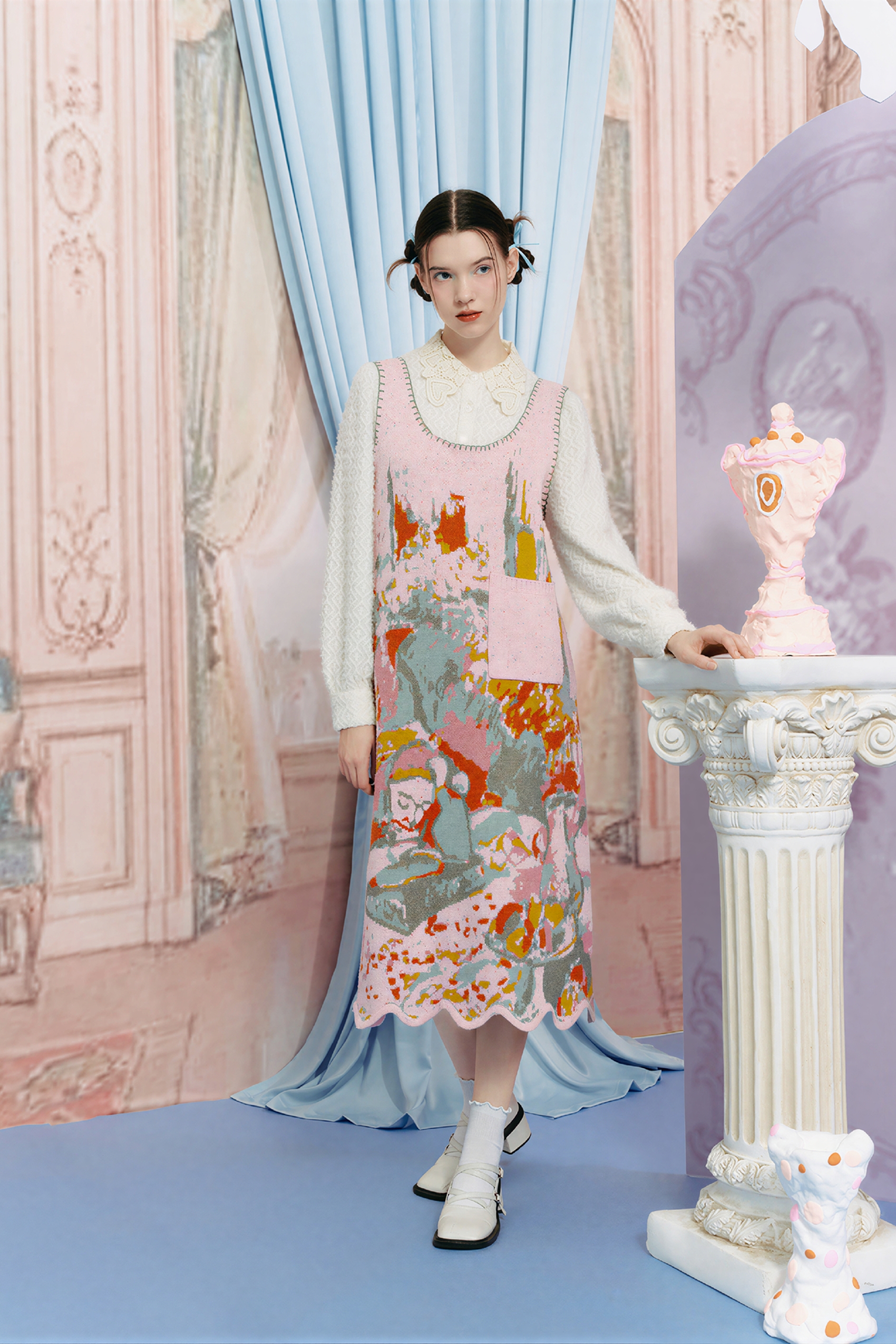 Pink sleeveless knitted sweater dress