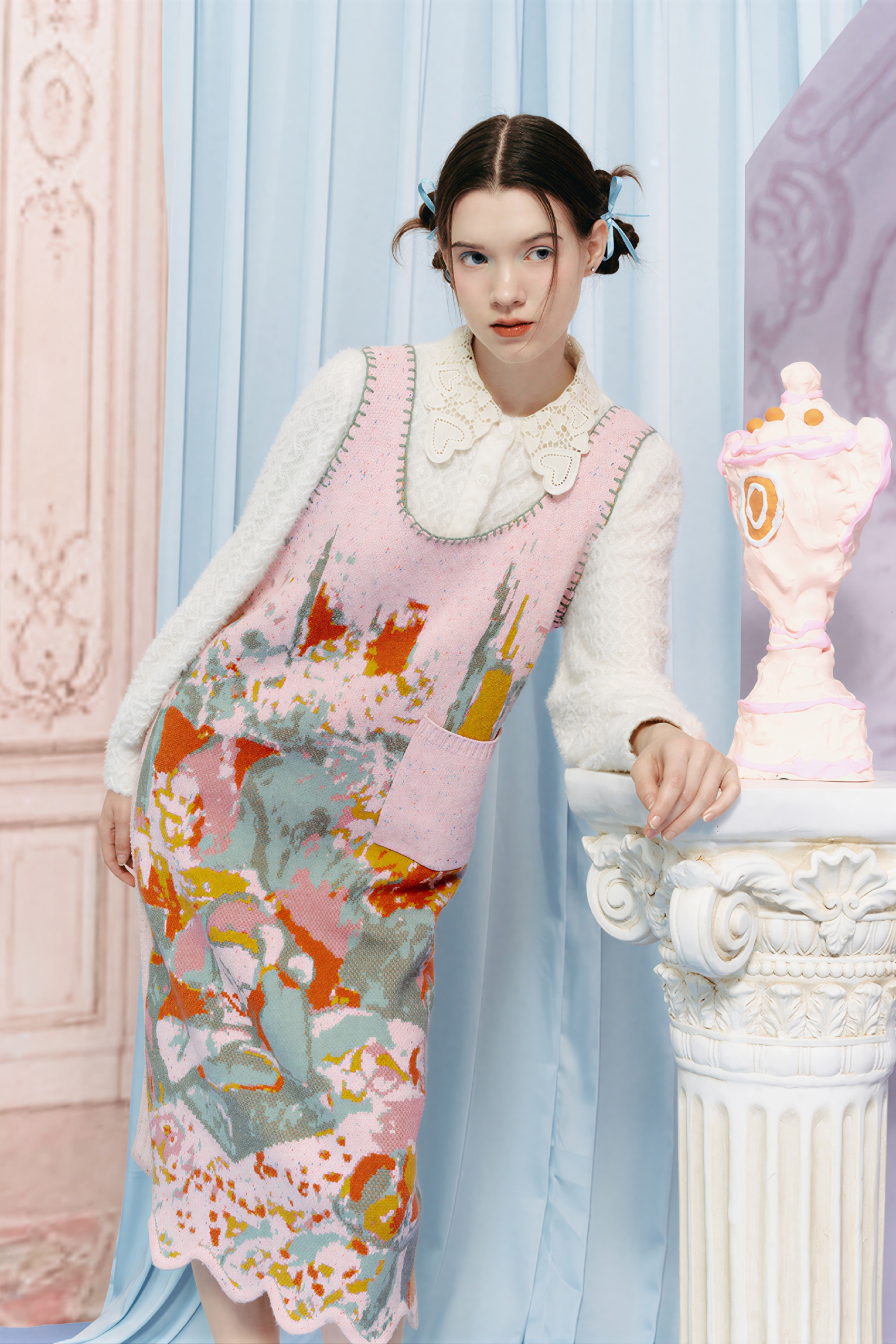 Pink sleeveless knitted sweater dress