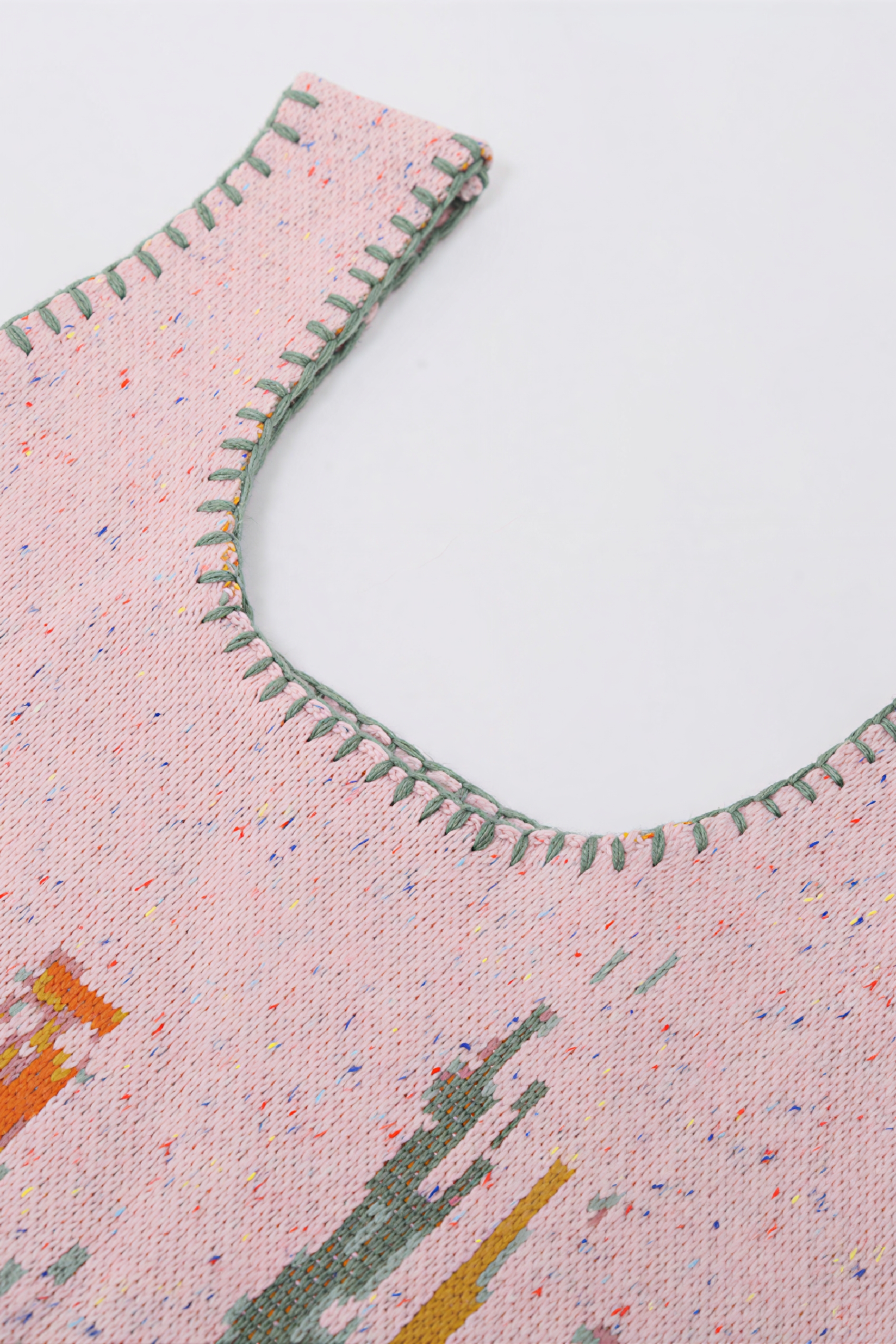 Pink sleeveless knitted sweater dress