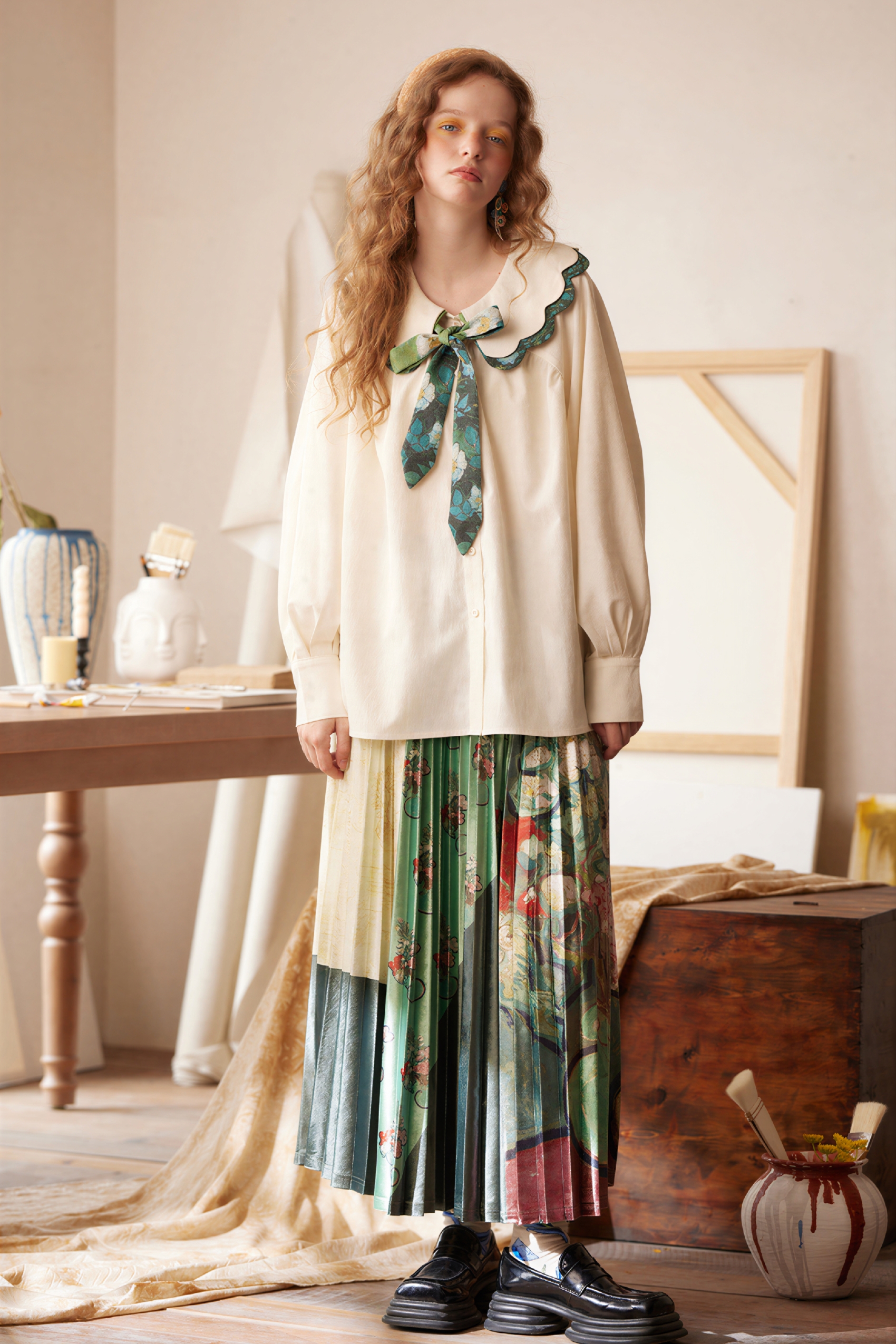 Van Gogh-Inspired Blue Peter Pan Collar Shirt