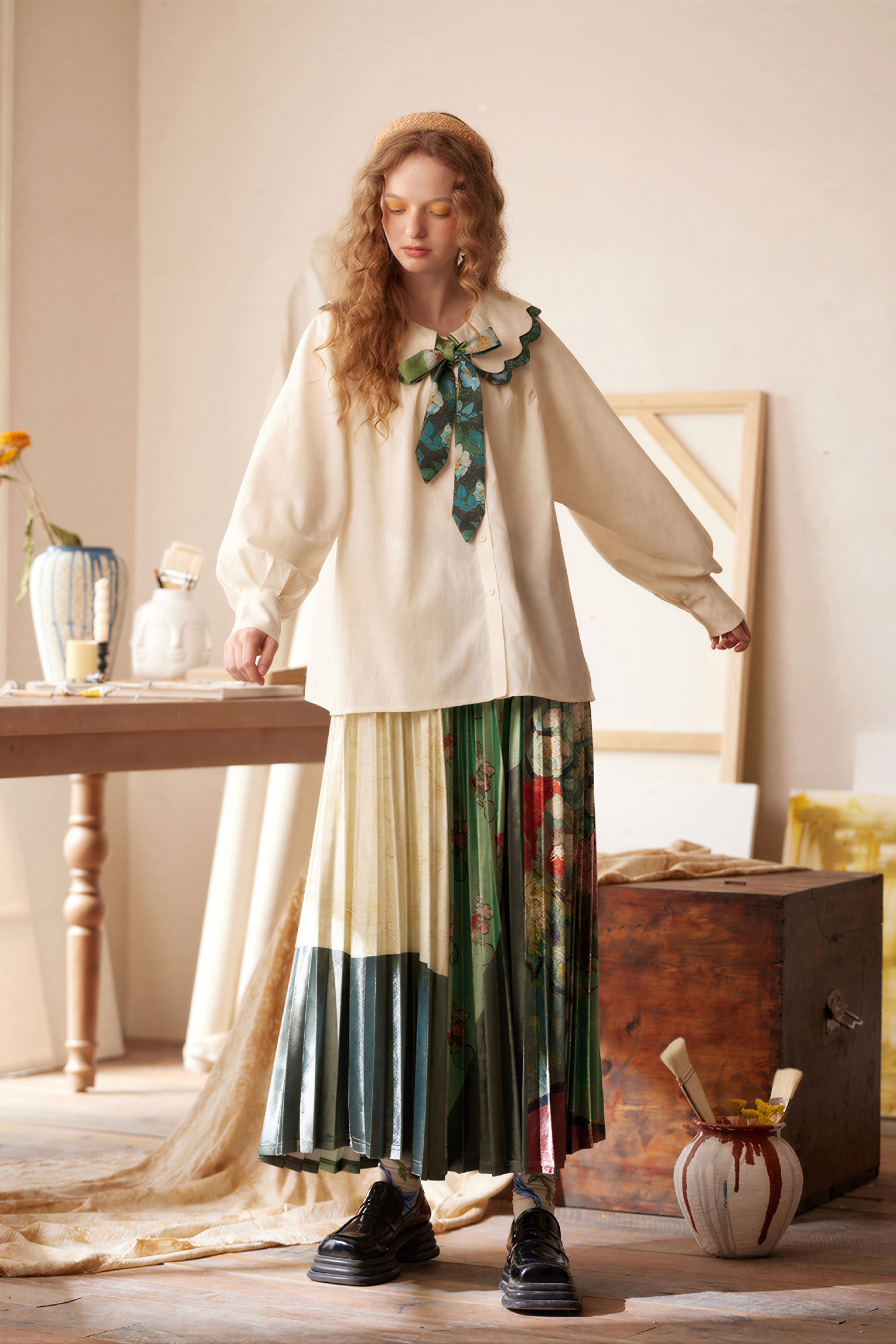 Van Gogh-Inspired Blue Peter Pan Collar Shirt