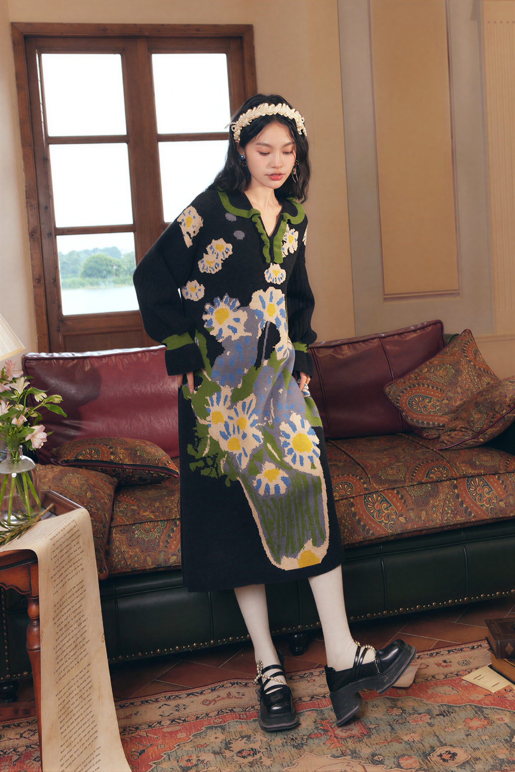 Black V-neck oil painting style knit sweater dress