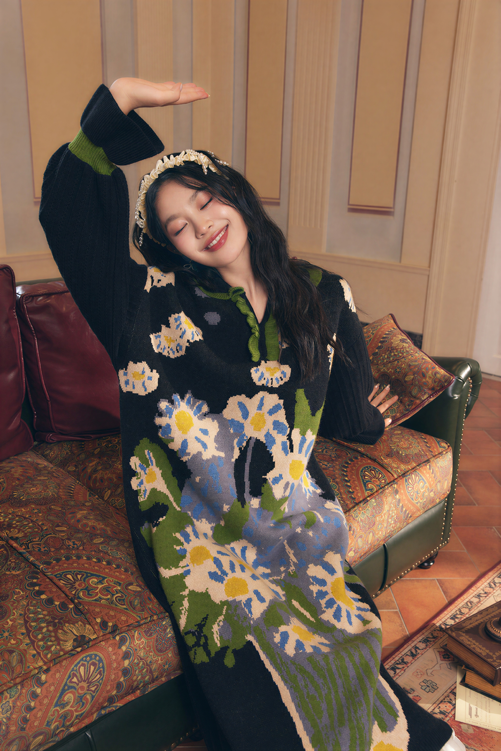 Black V-neck oil painting style knit sweater dress