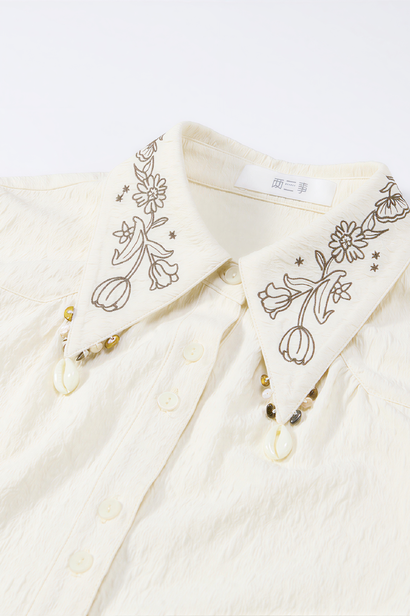 Long-sleeved French-style shirt