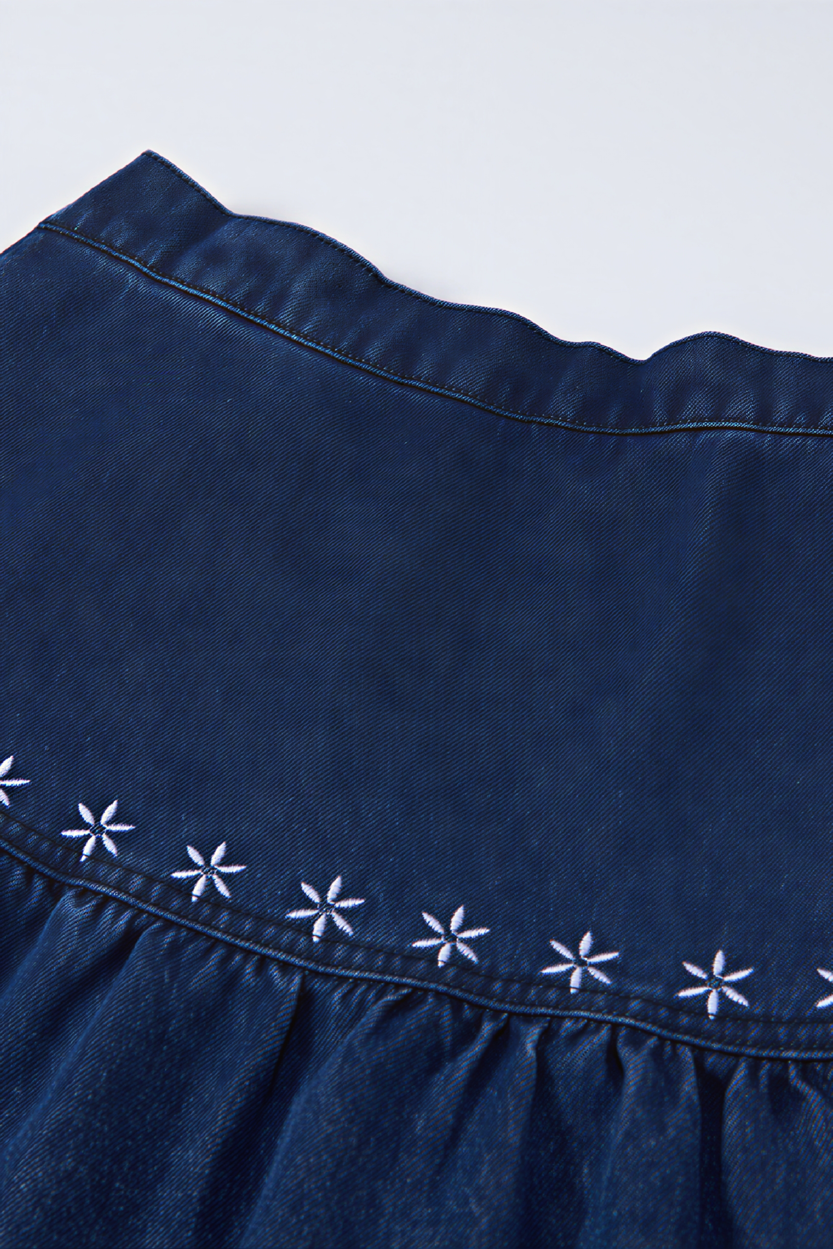 Retro denim skirt
