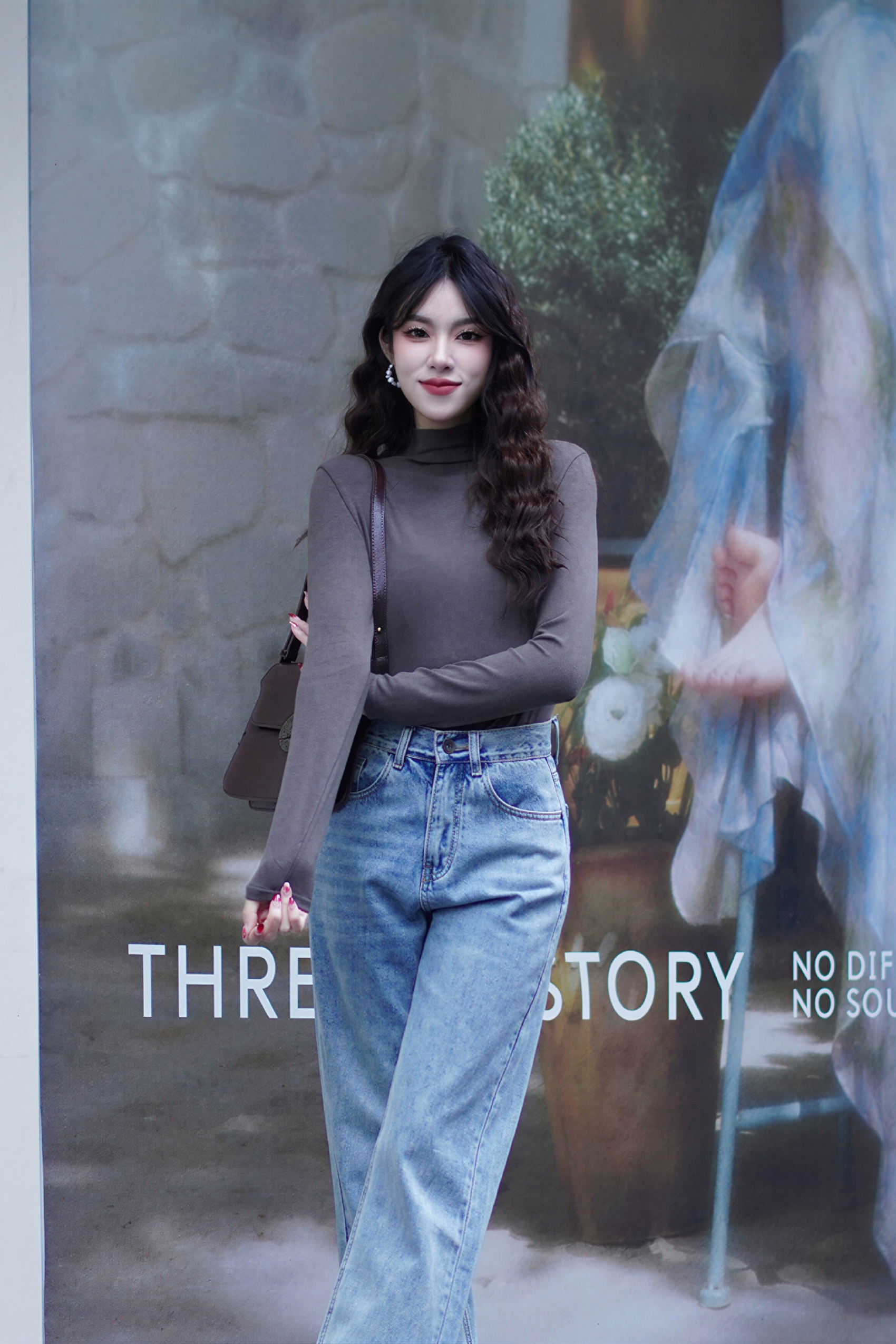 Versatile turtleneck knit base layer T-shirt