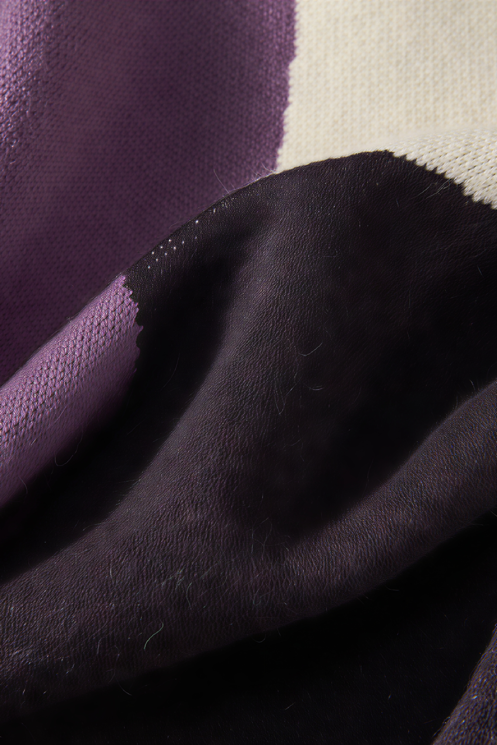 New stylish knitted suit