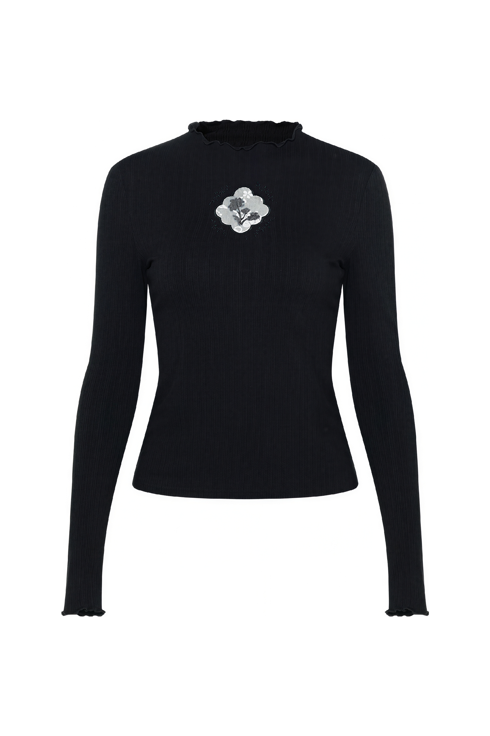 Lace-trimmed inner layer T-shirt