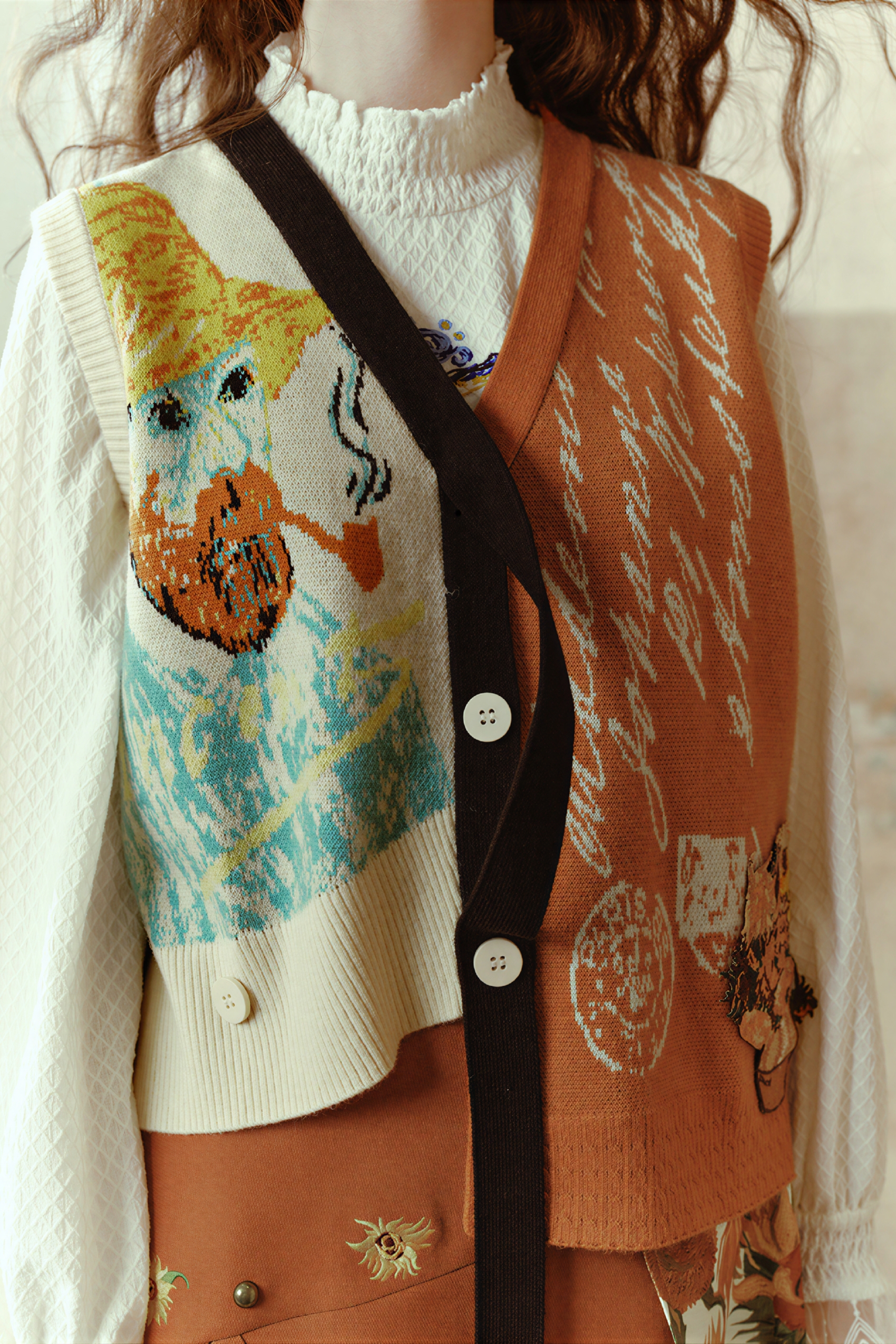 Van Gogh-Inspired V-Neck Chinese-Style Knit Vest