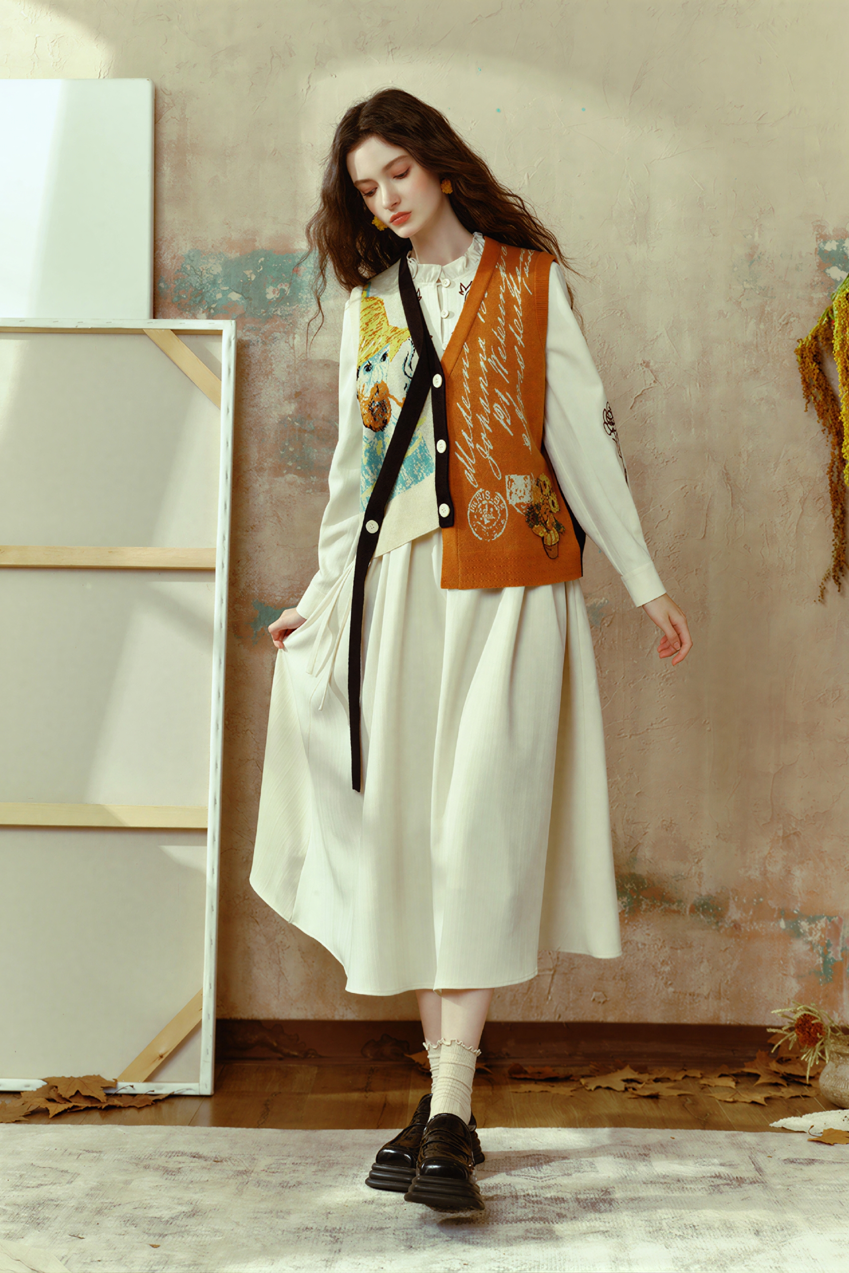 Van Gogh-Inspired V-Neck Chinese-Style Knit Vest