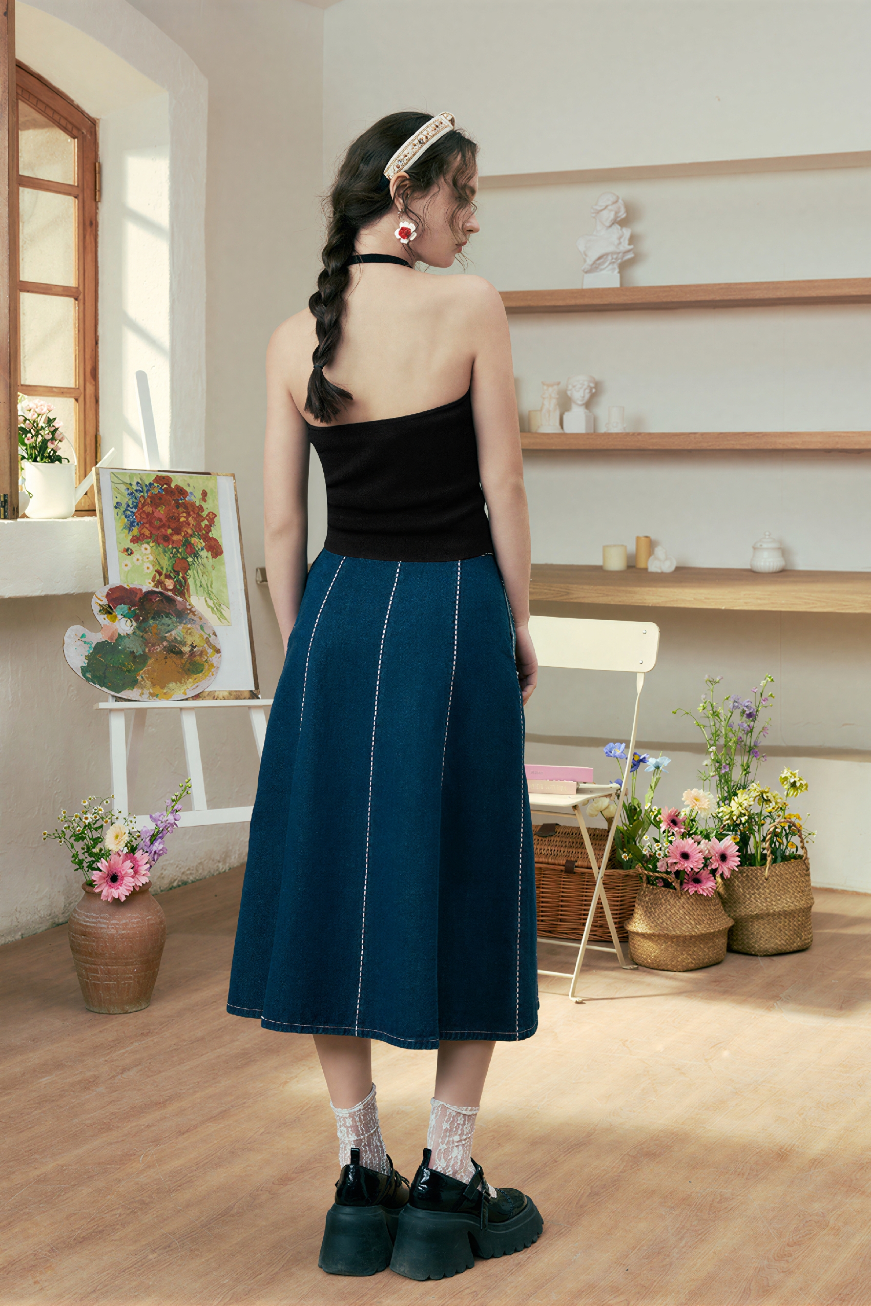 Black Halter Neck Cropped Cami