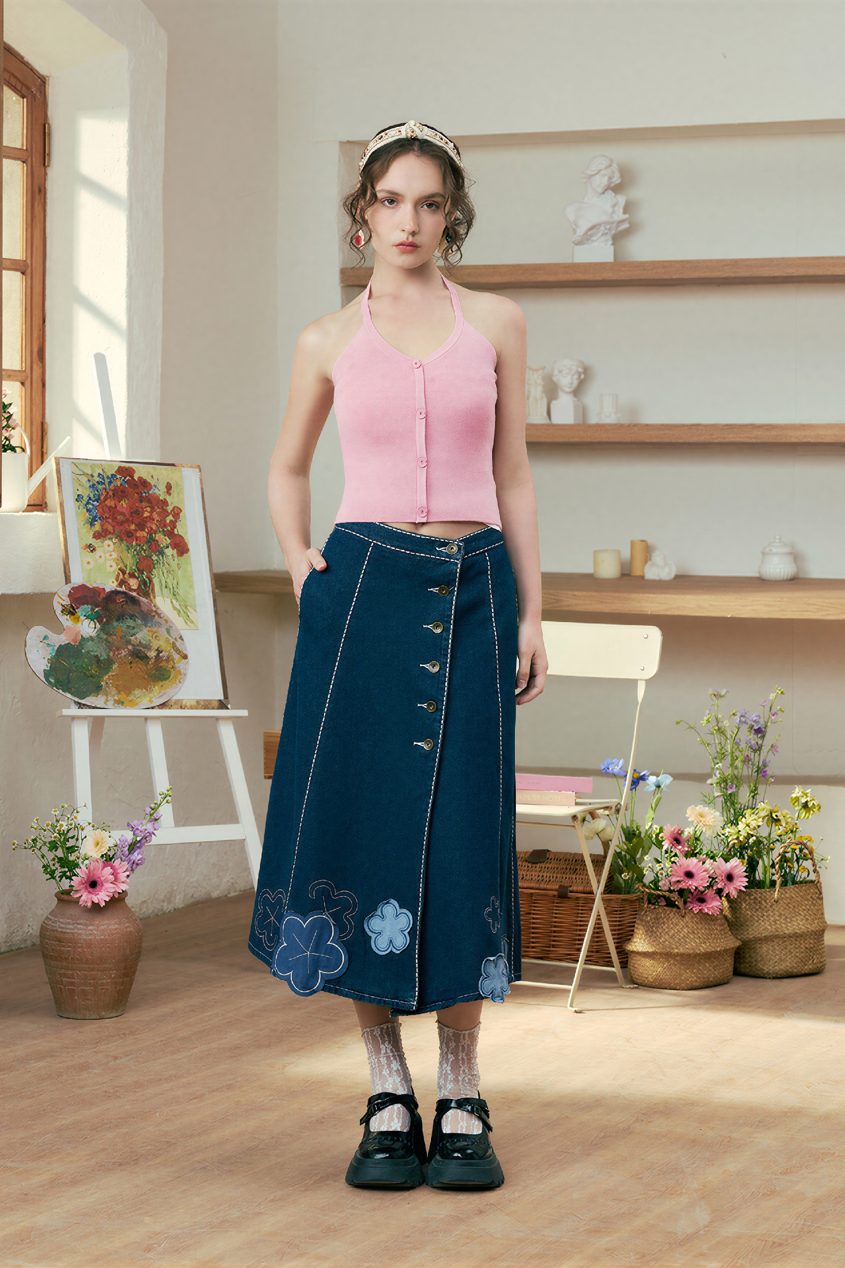 Black Halter Neck Cropped Cami