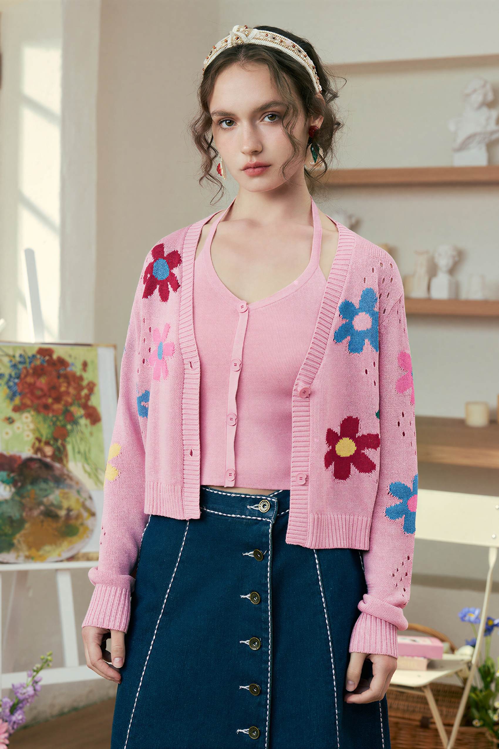 Black Halter Neck Cropped Cami