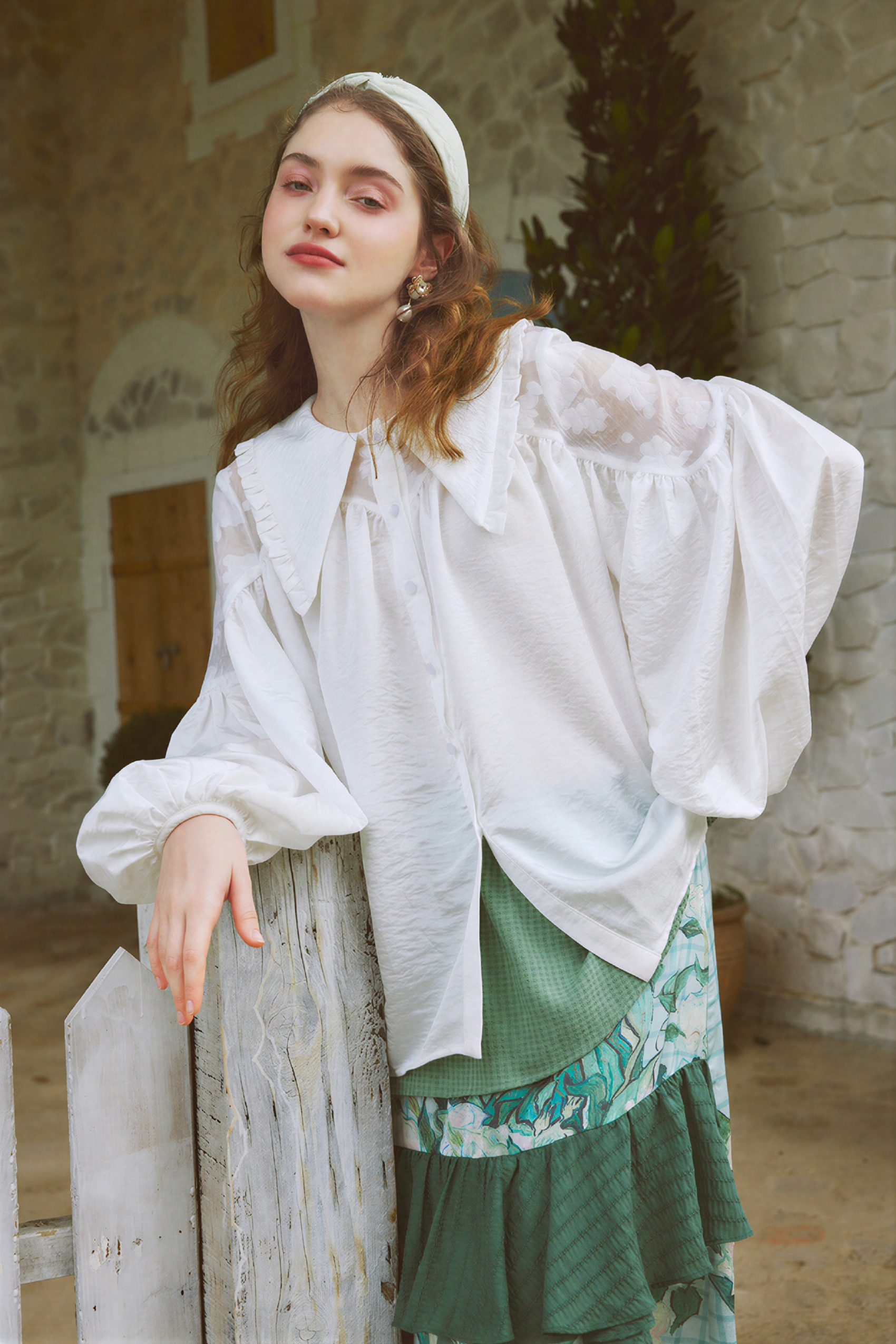 French-style lantern sleeve shirt