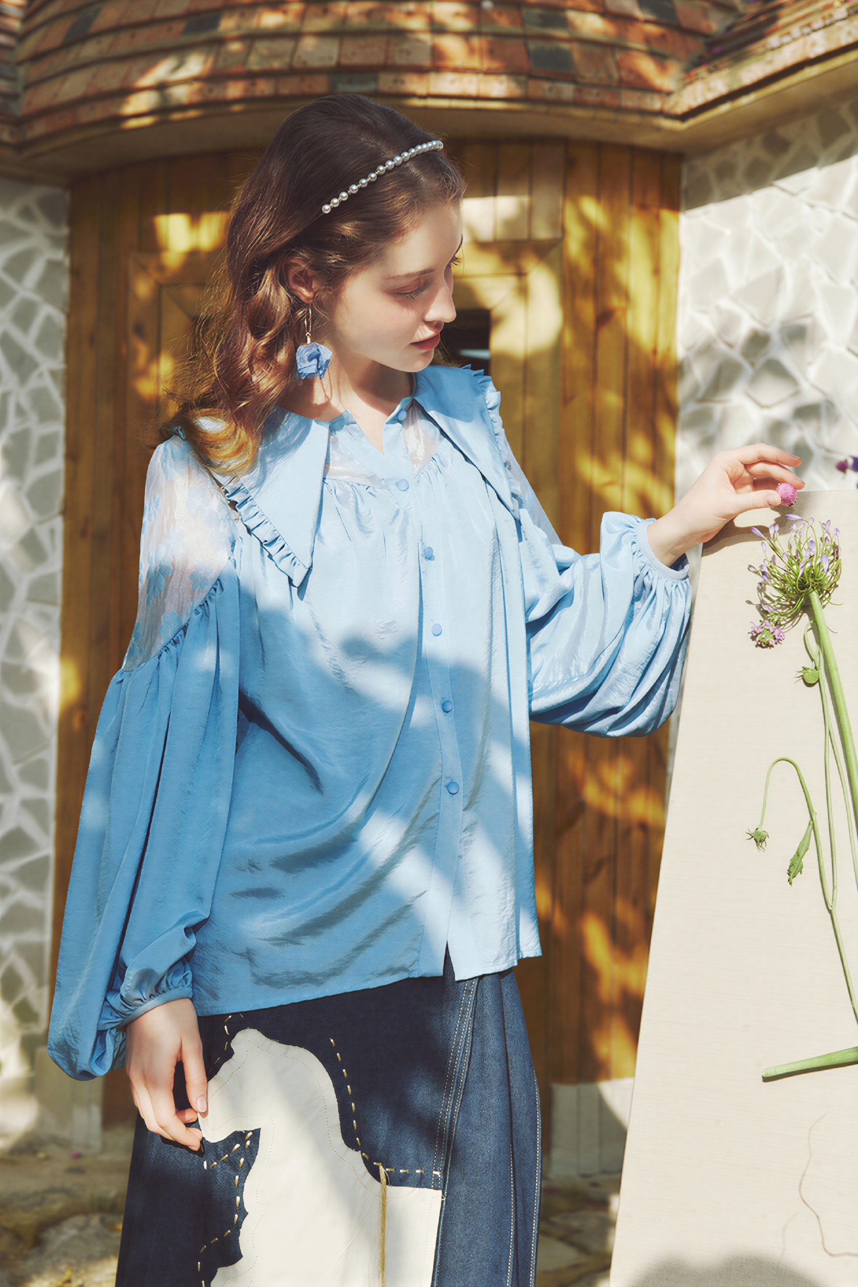 French-style lantern sleeve shirt