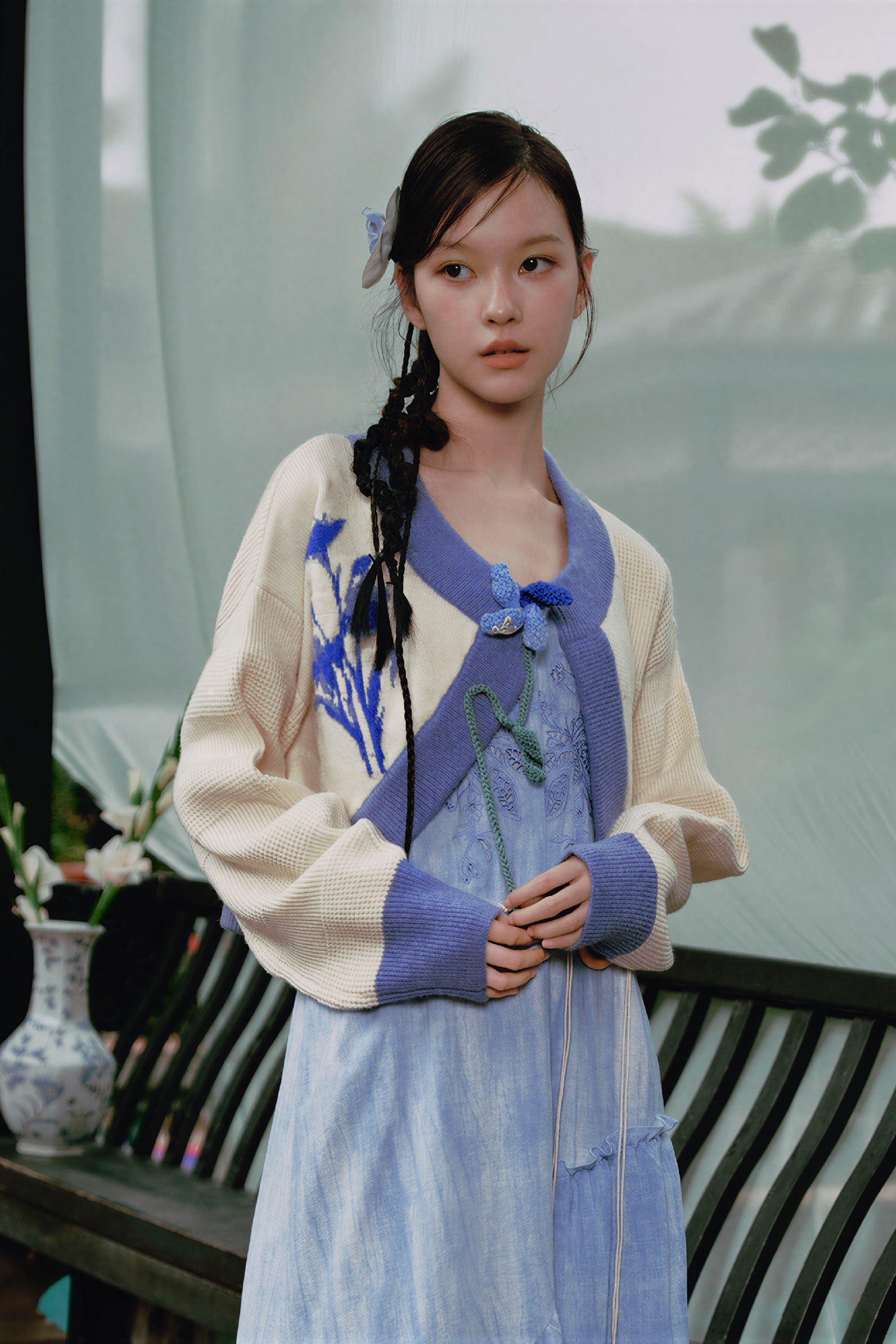 Relaxed Cropped Knit Cardigan