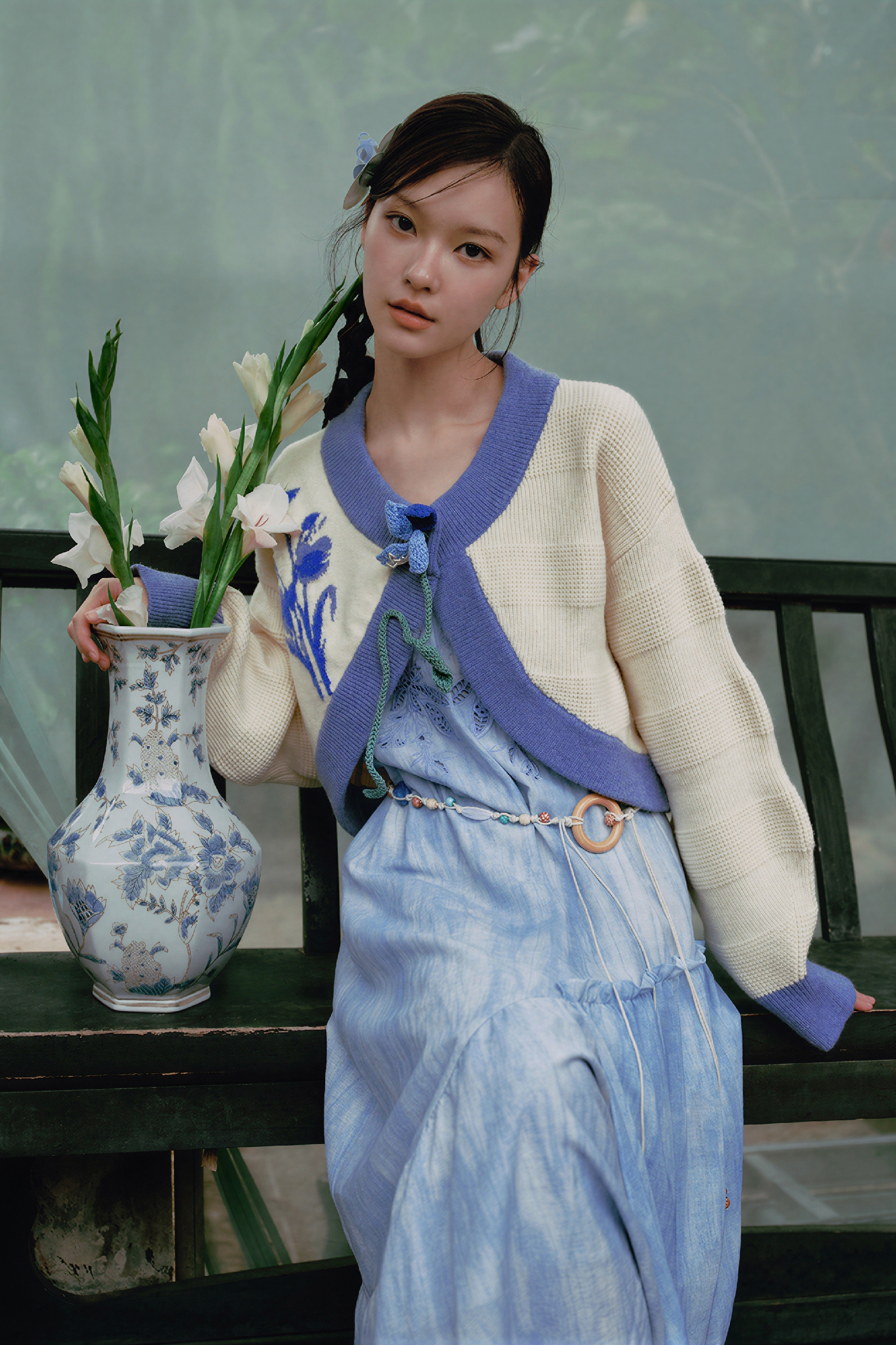 Relaxed Cropped Knit Cardigan