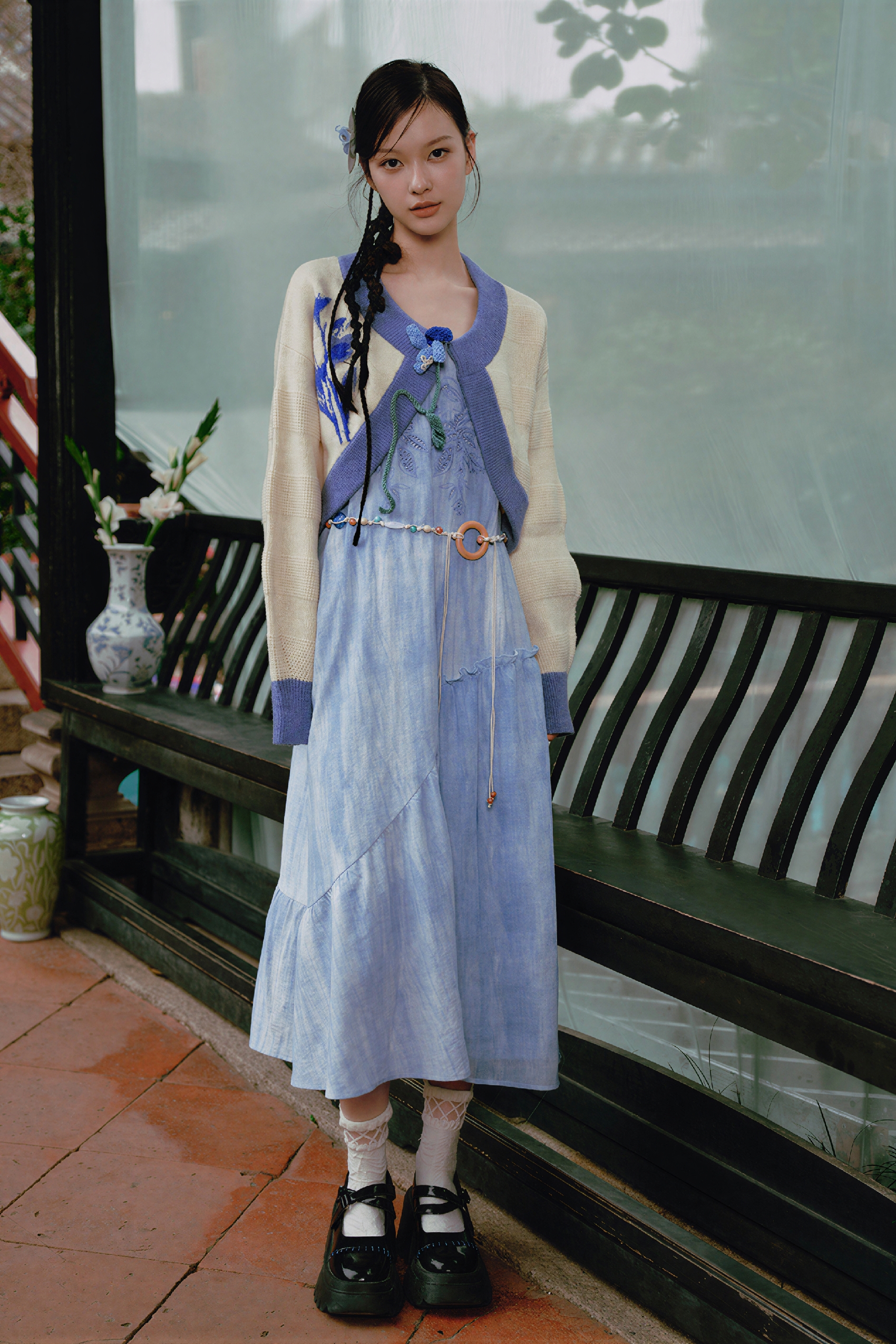 Relaxed Cropped Knit Cardigan