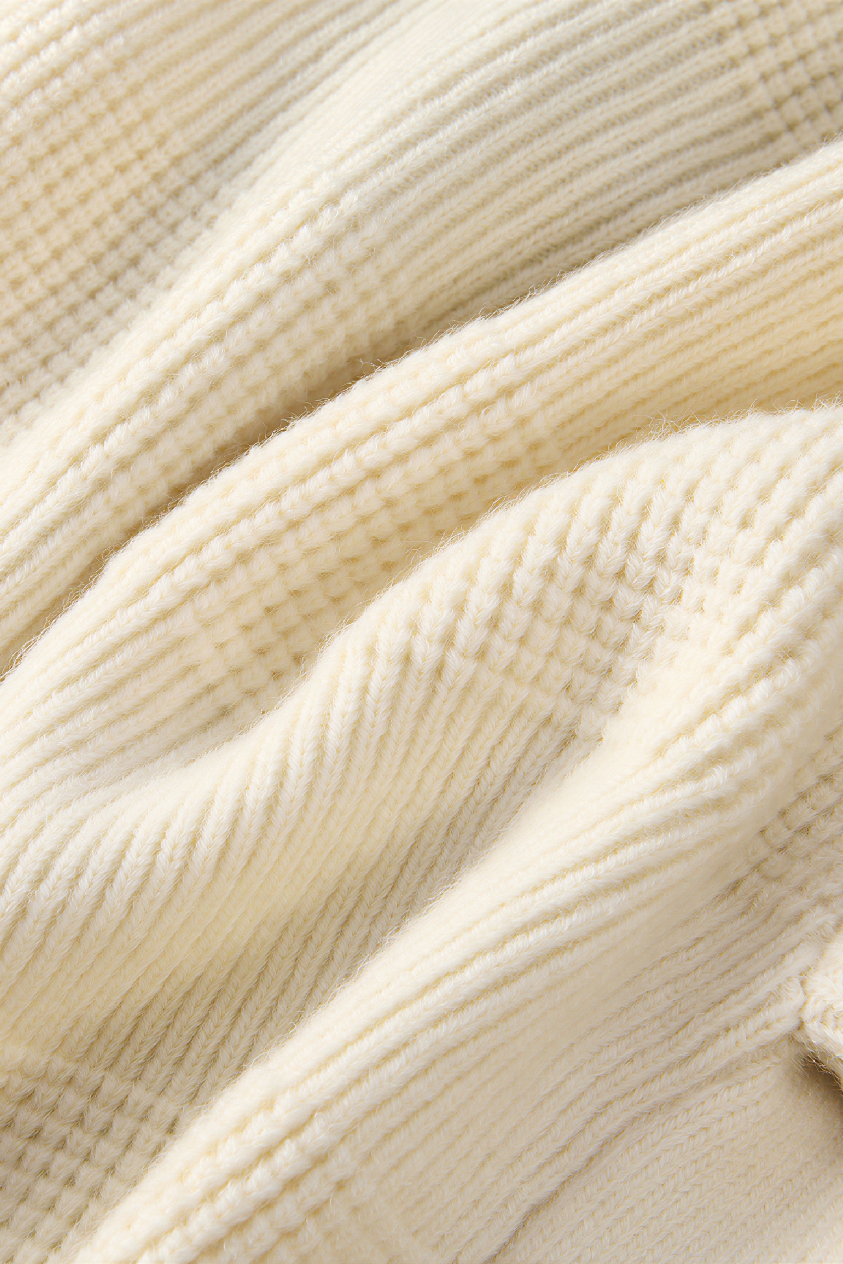 Relaxed Cropped Knit Cardigan