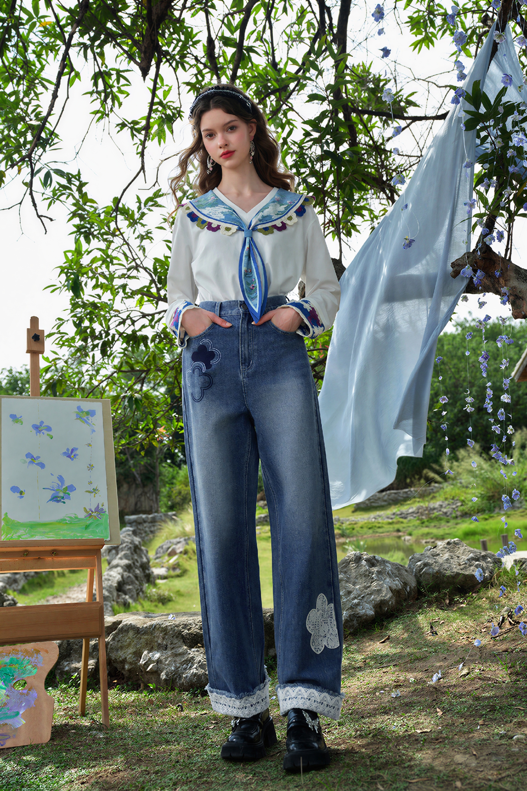 Designer Crochet Detail Collared T-Shirt