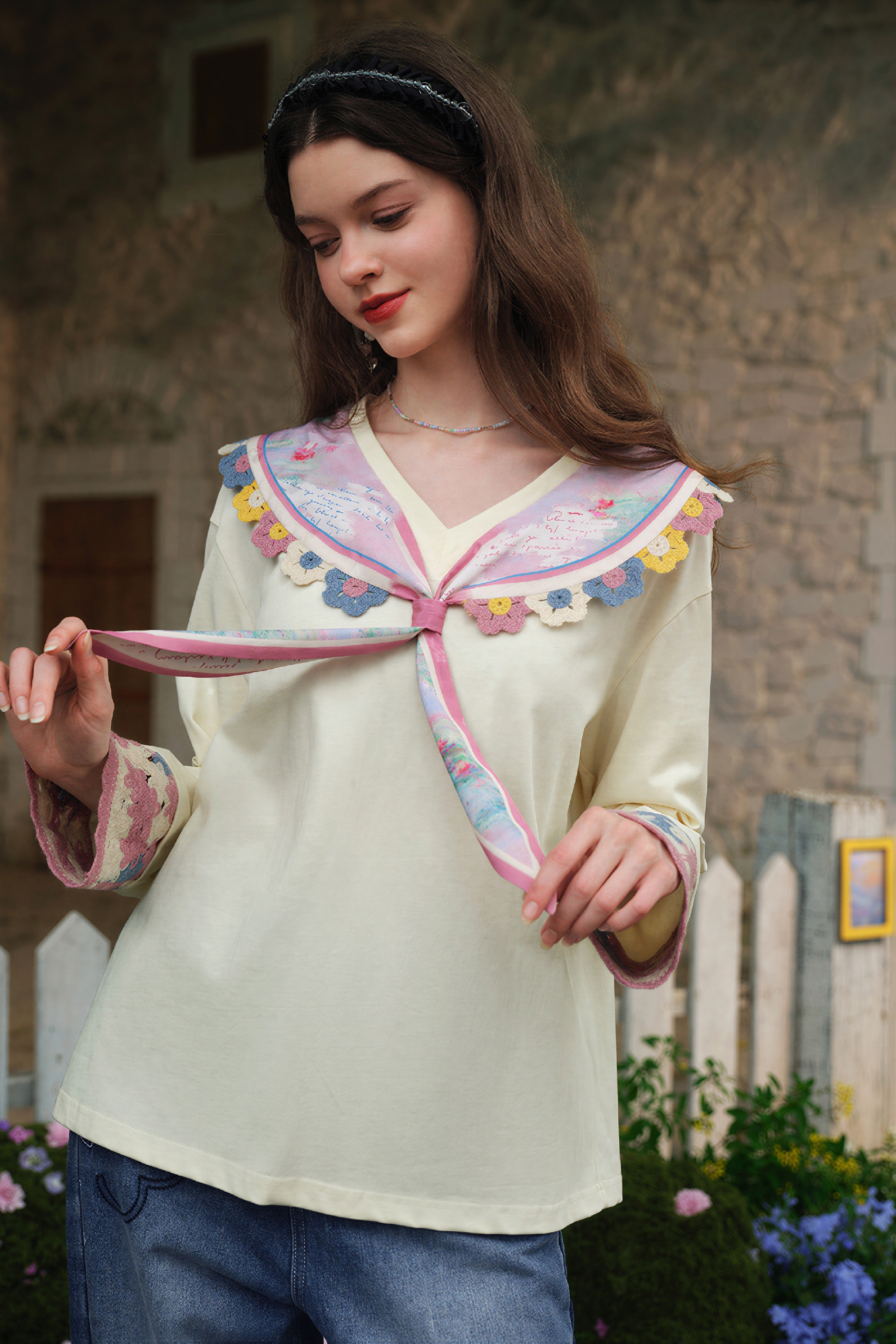 Designer Crochet Detail Collared T-Shirt