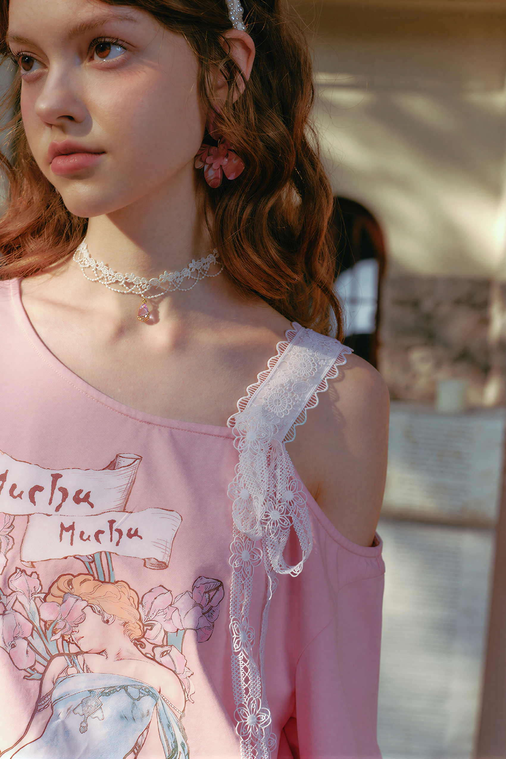 Asymmetric Tie-Detail Printed T-Shirt