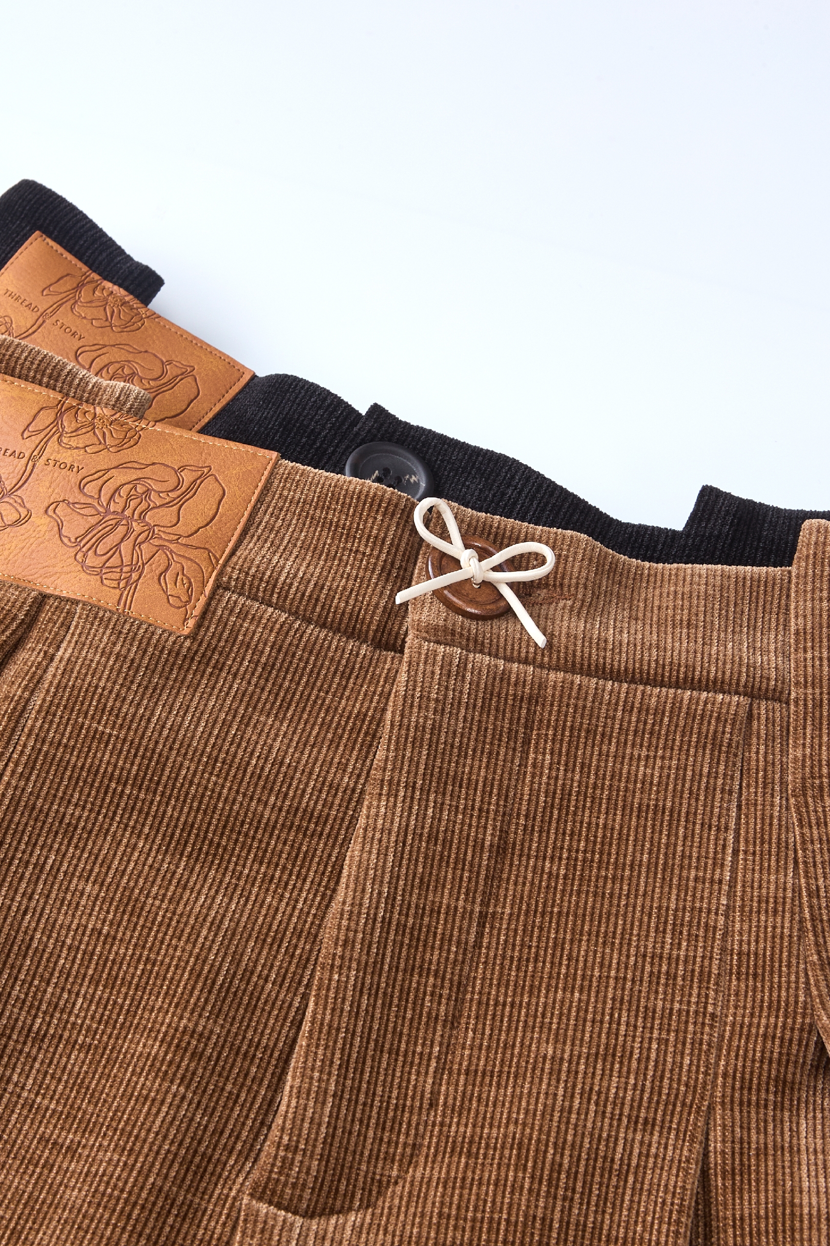 Van Gogh-Inspired High-Waisted Winter Skort