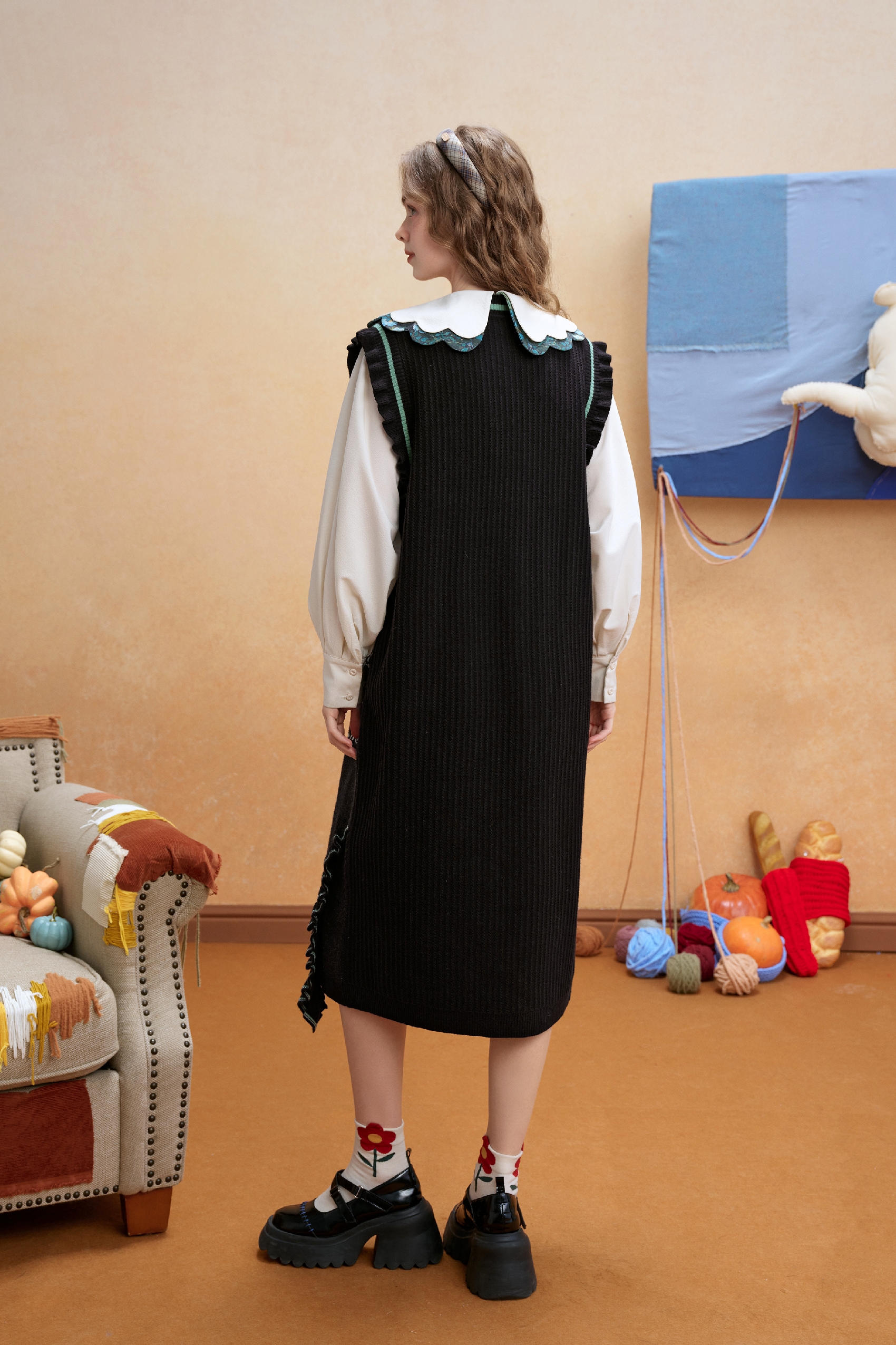 Van Gogh-Inspired Black Vintage V-Neck Sleeveless Knit Dress